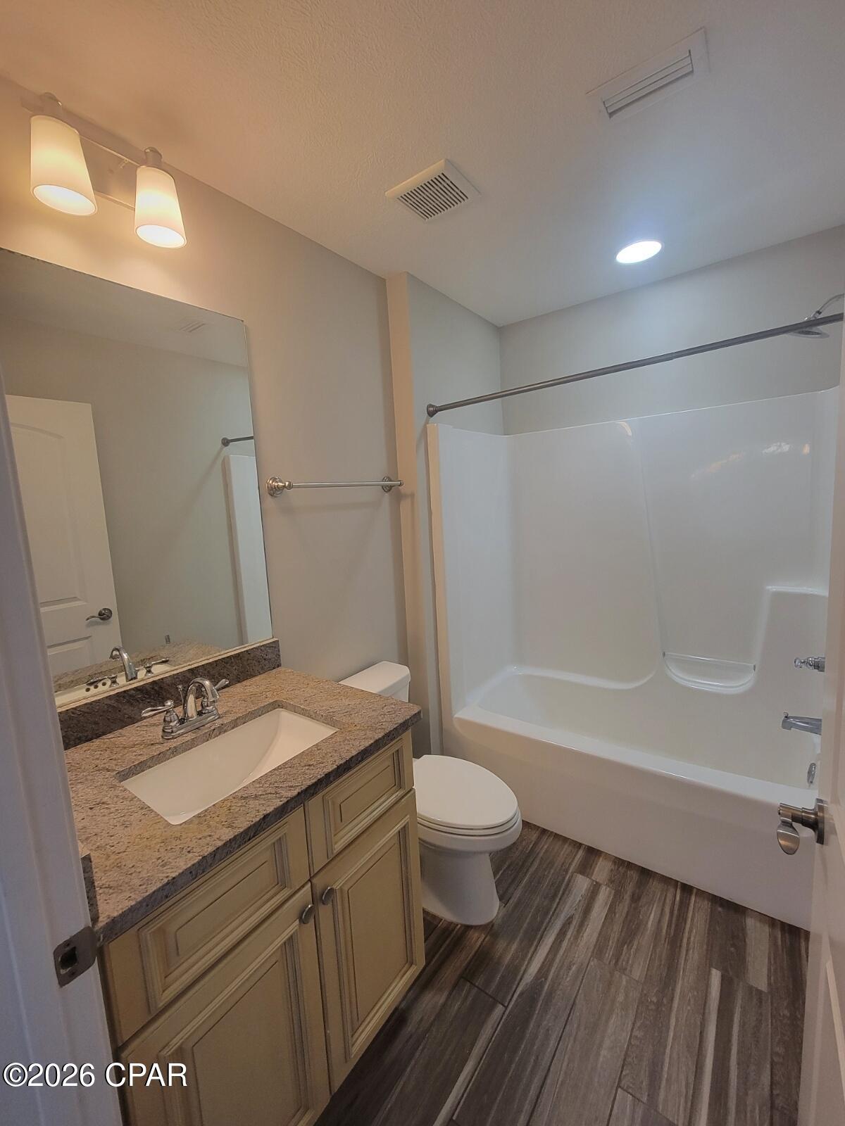 [No Recorded Subdiv] - Residential Lease