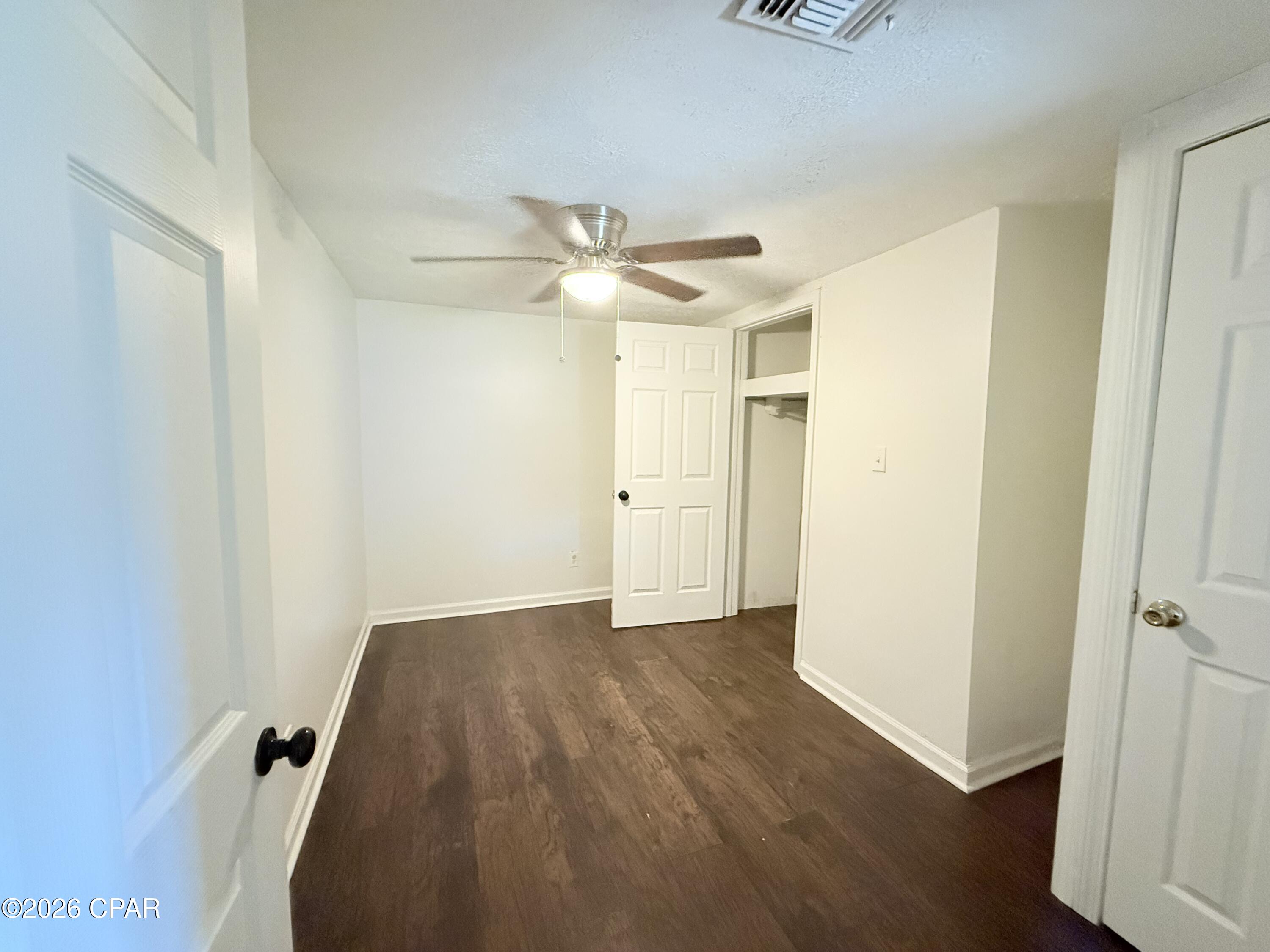 [No Recorded Subdiv] - Residential Lease