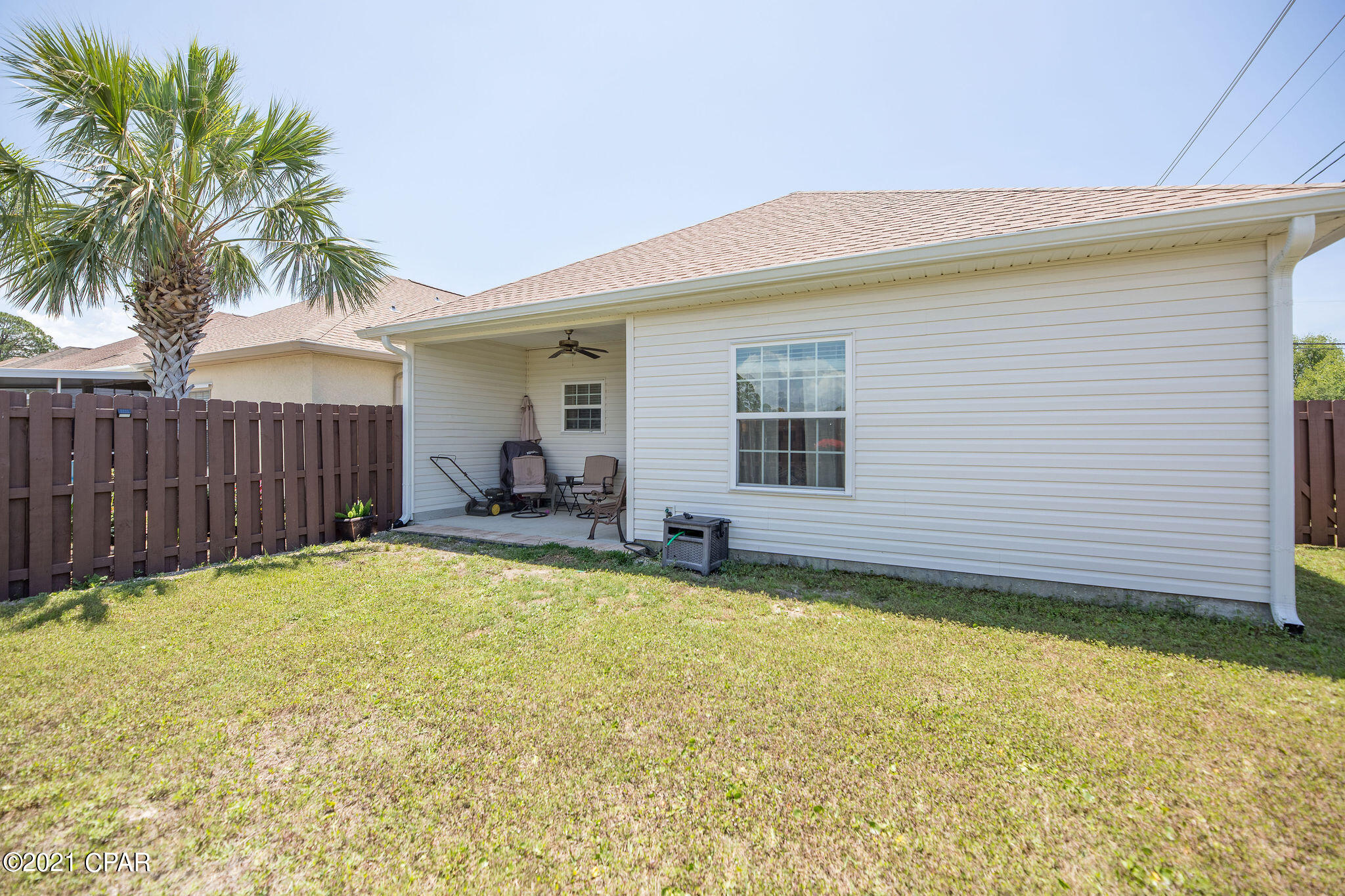 Gardenia Beach - Residential