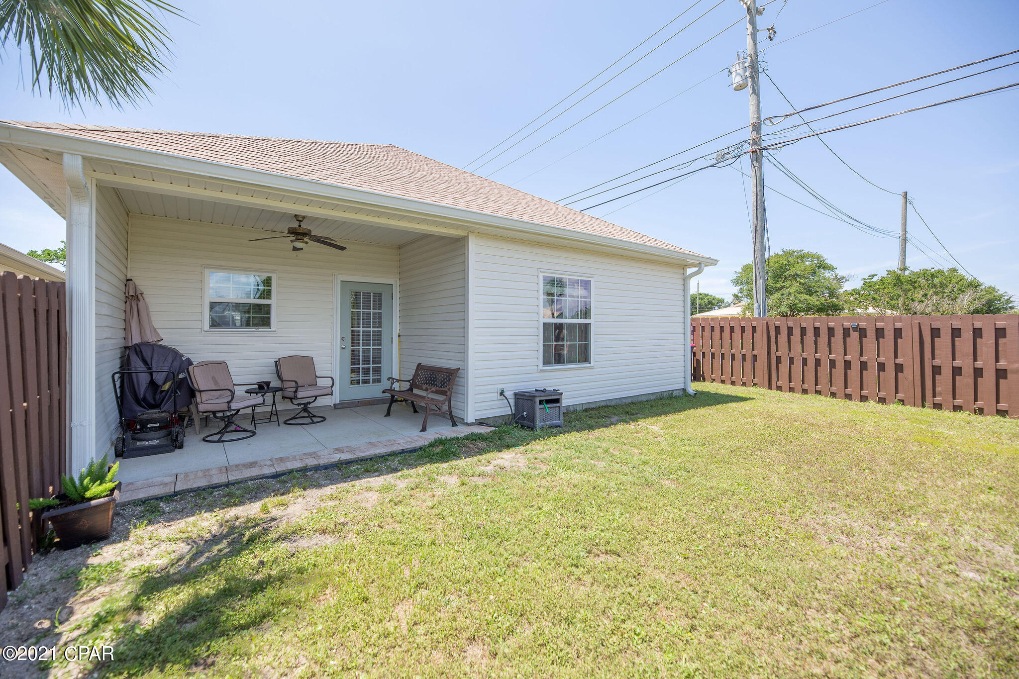 Gardenia Beach - Residential