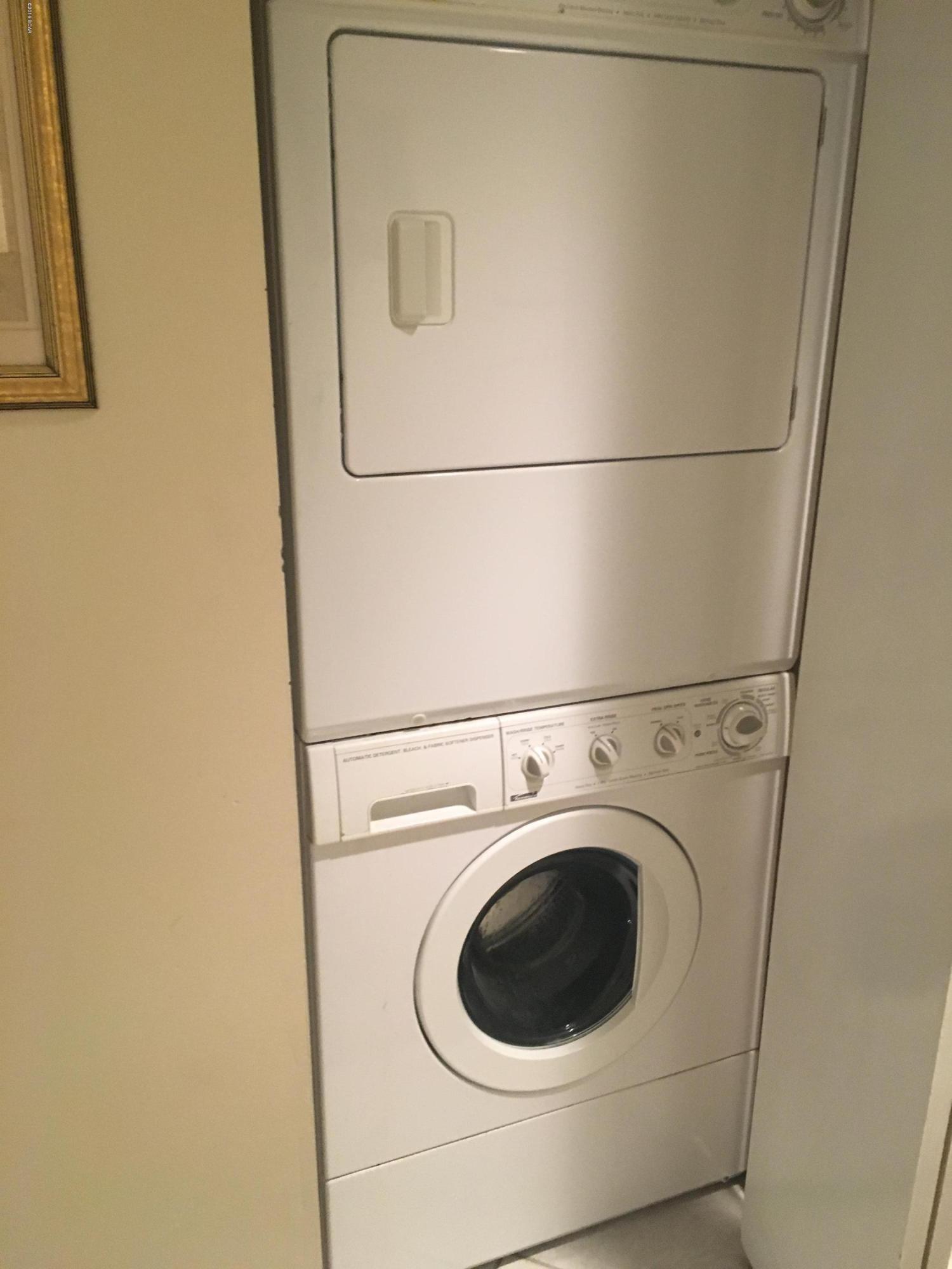 Aquavista Condo - Residential