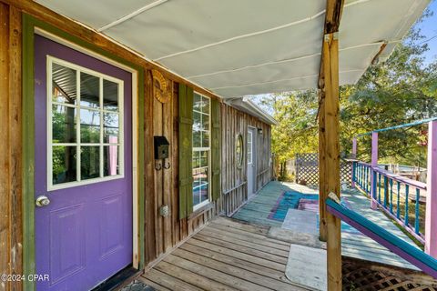 A home in Chipley