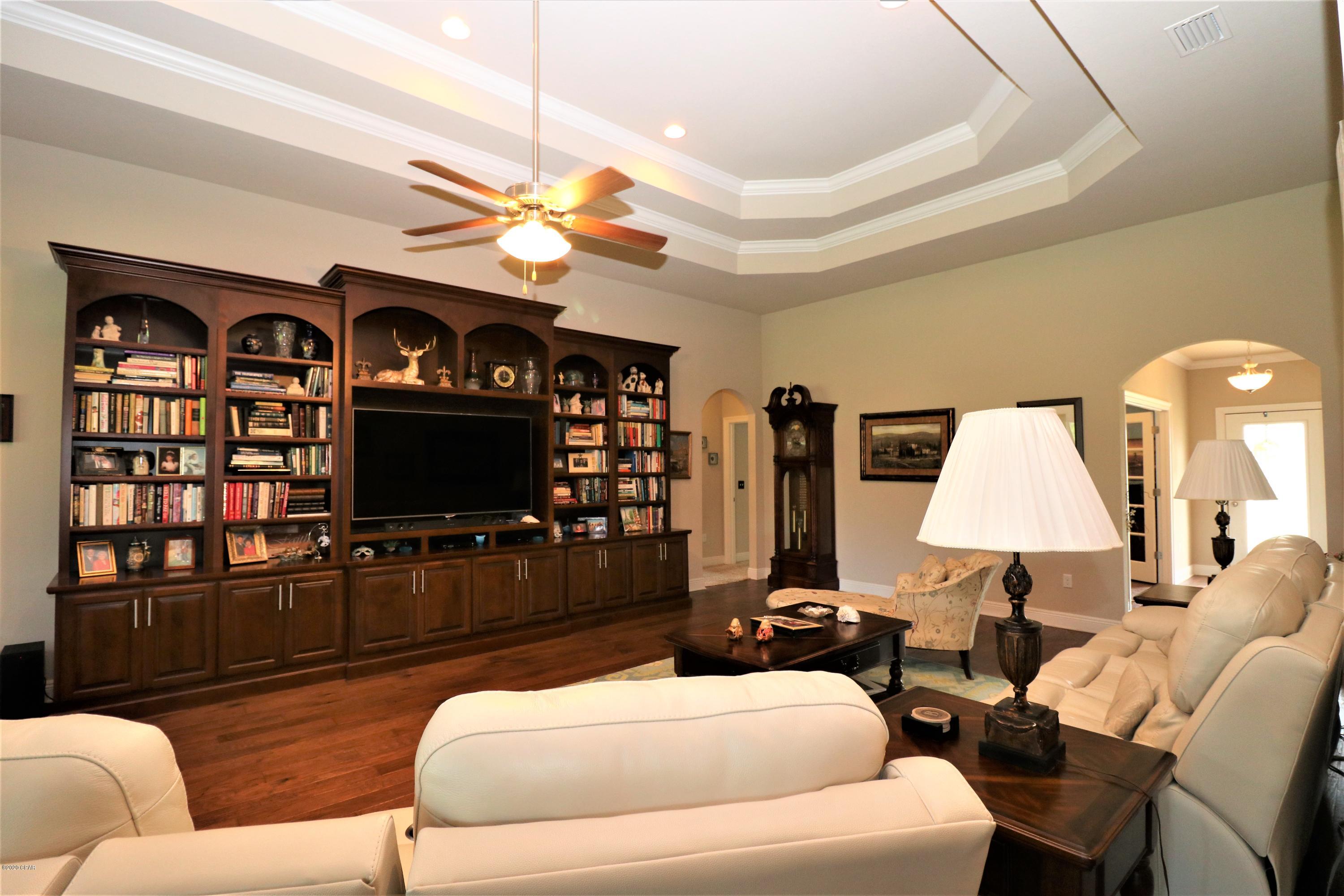 Fanning Bayou Phase 1 - Residential