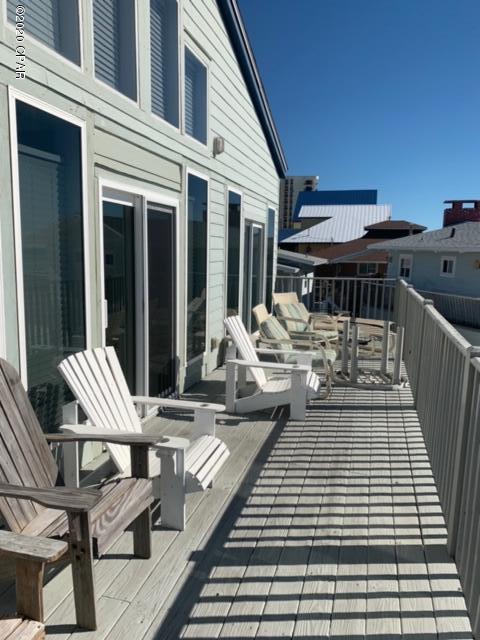 Treasure Island - Residential