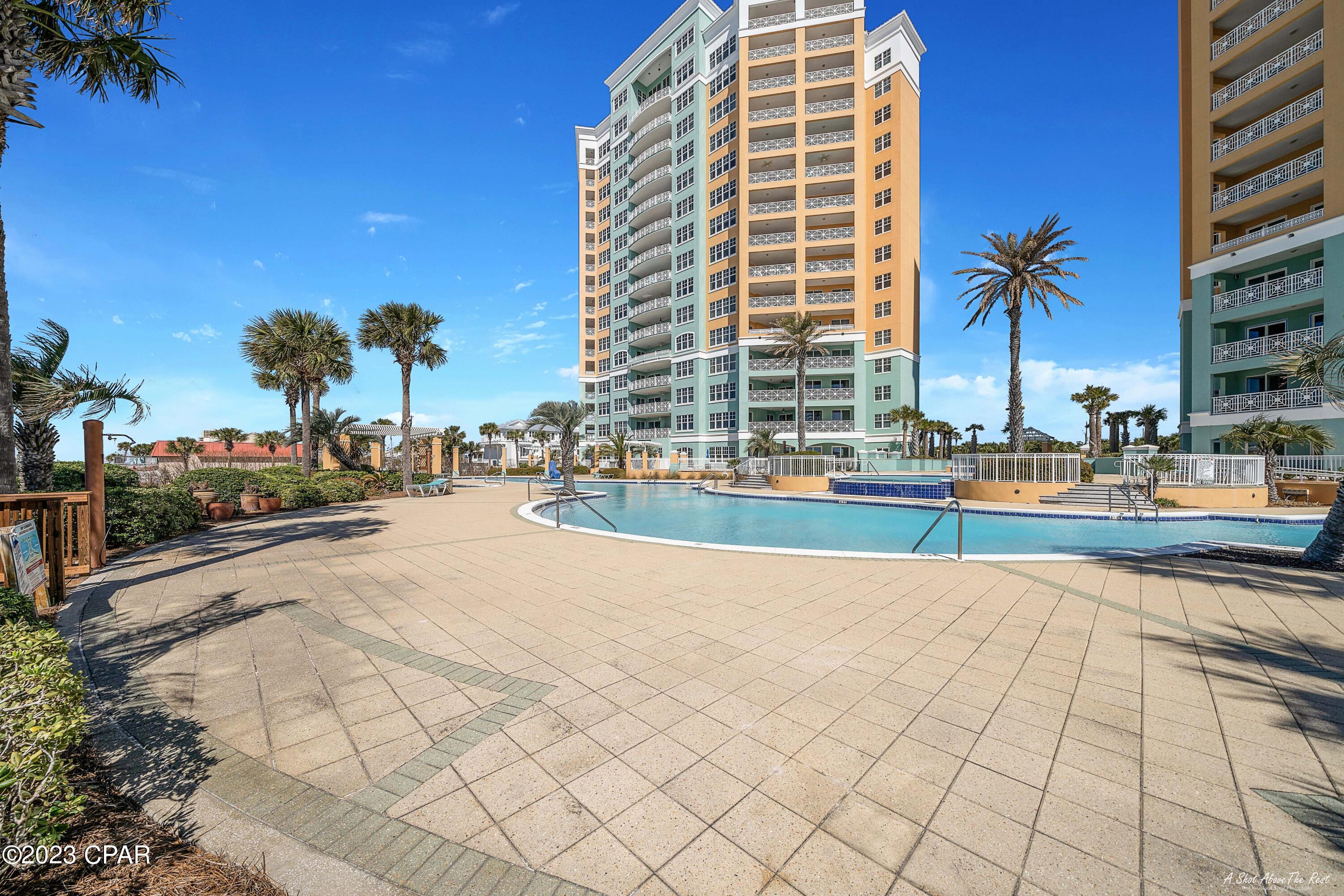 En Soleil Condo - Residential