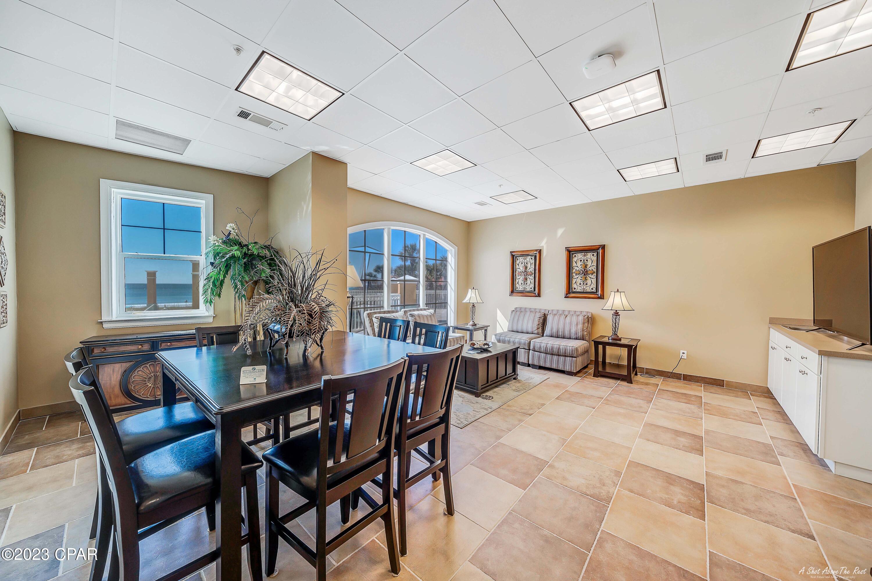 En Soleil Condo - Residential