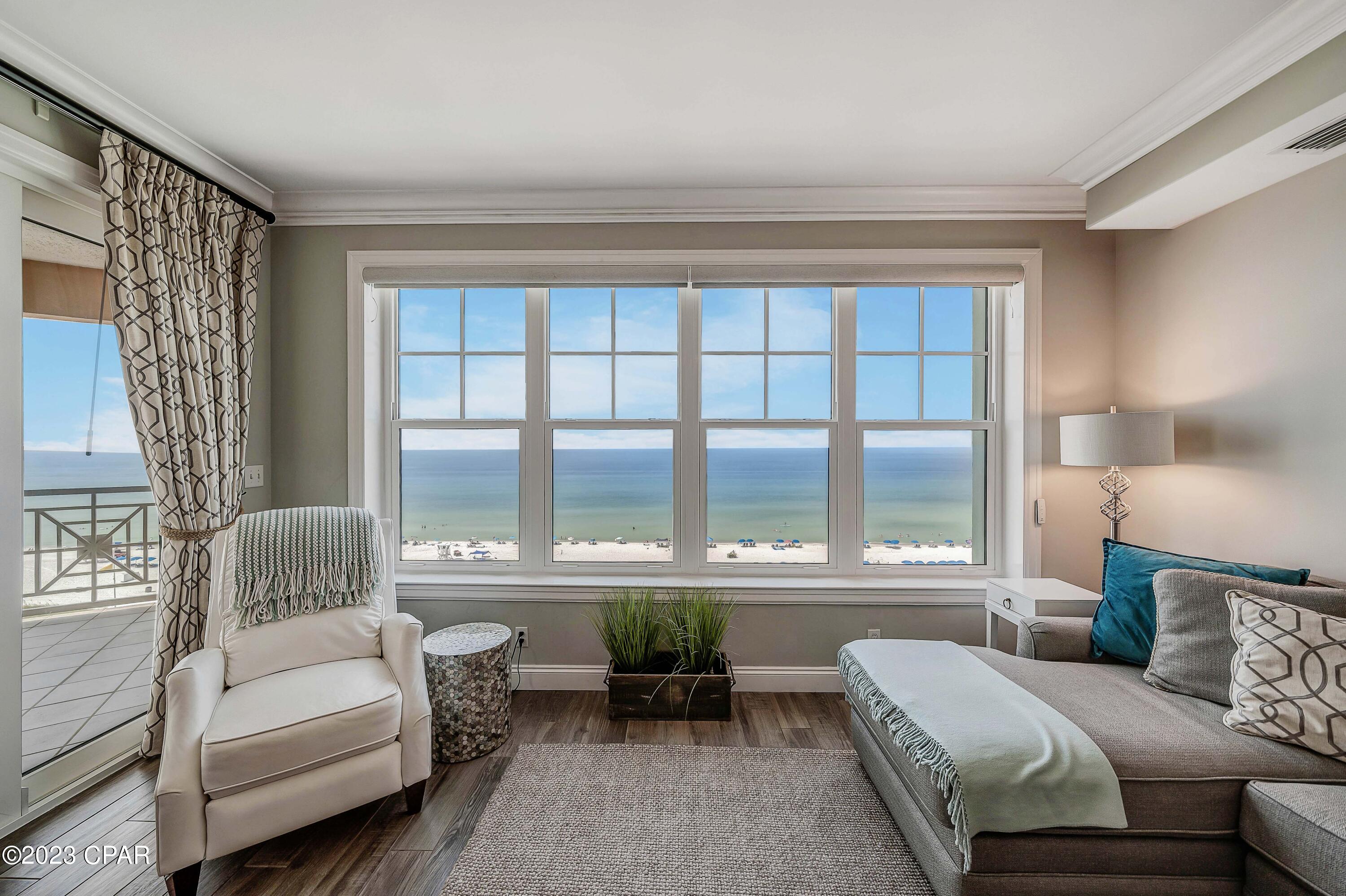 En Soleil Condo - Residential