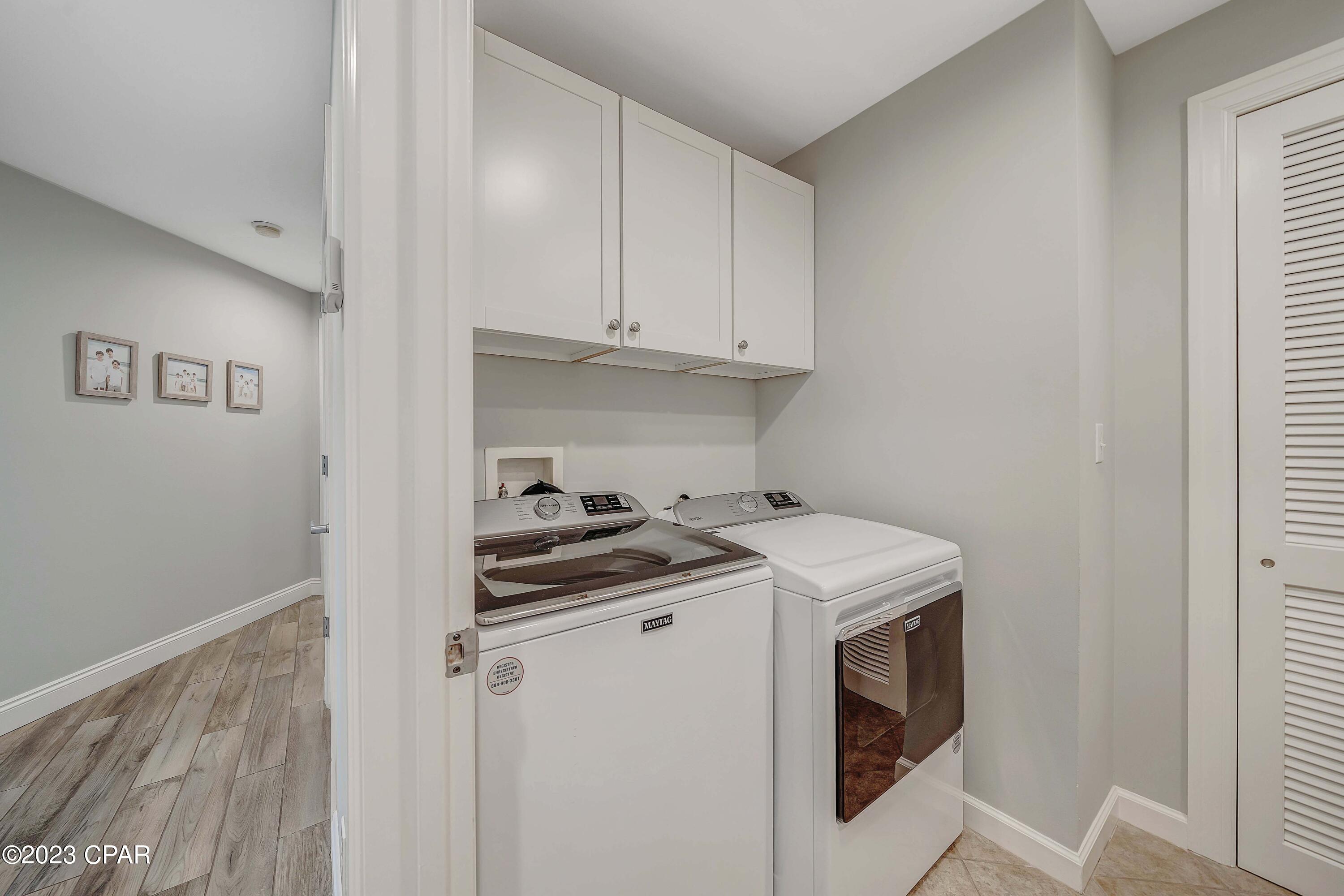 En Soleil Condo - Residential