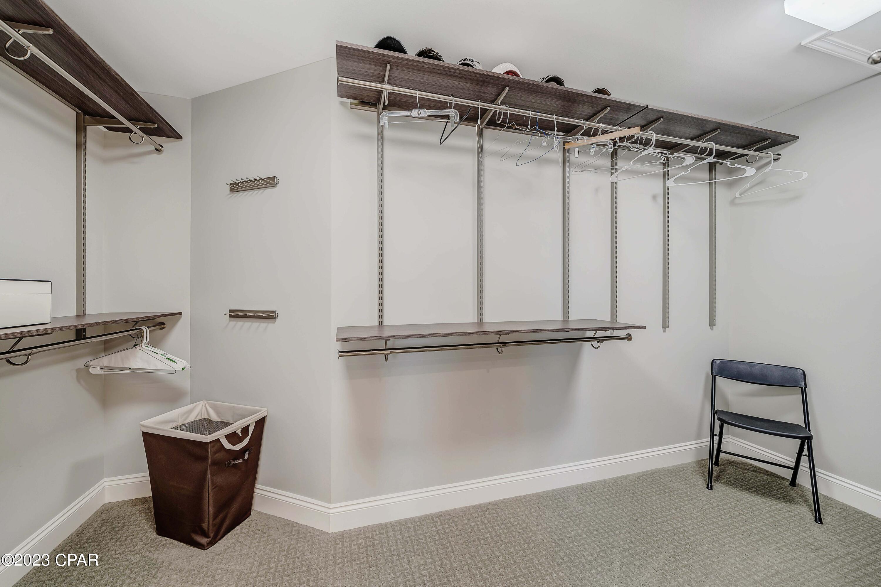 En Soleil Condo - Residential