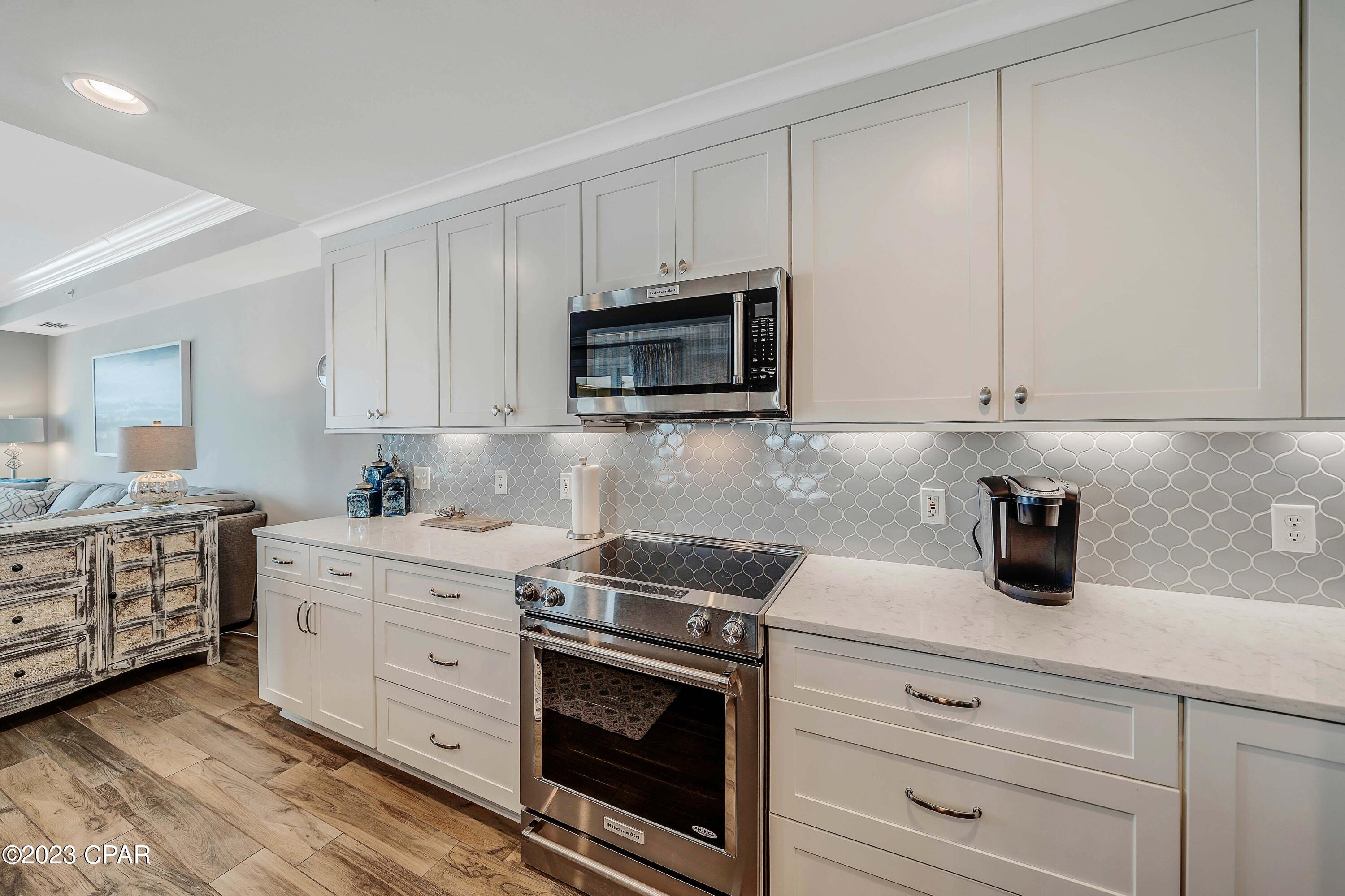 En Soleil Condo - Residential