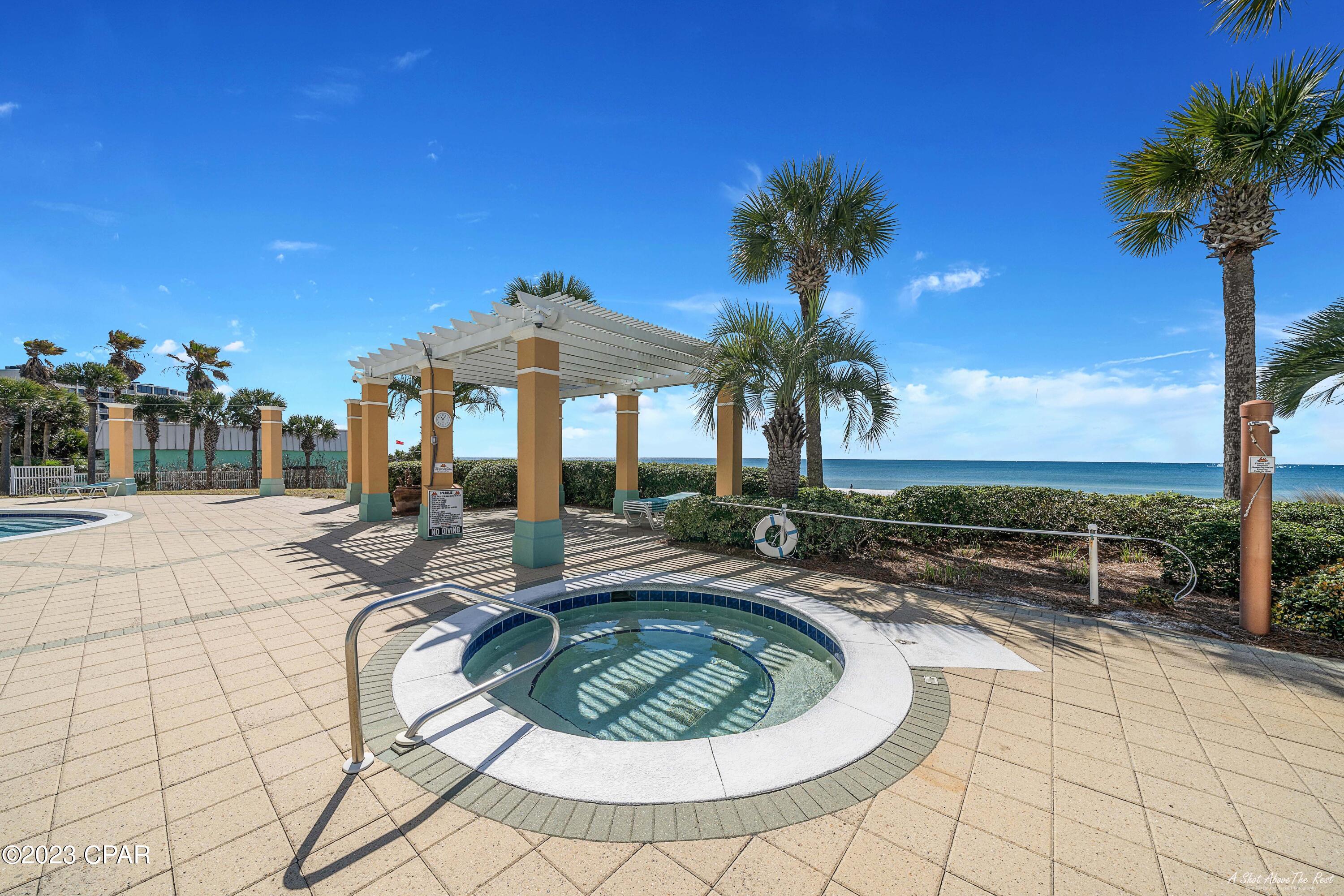 En Soleil Condo - Residential