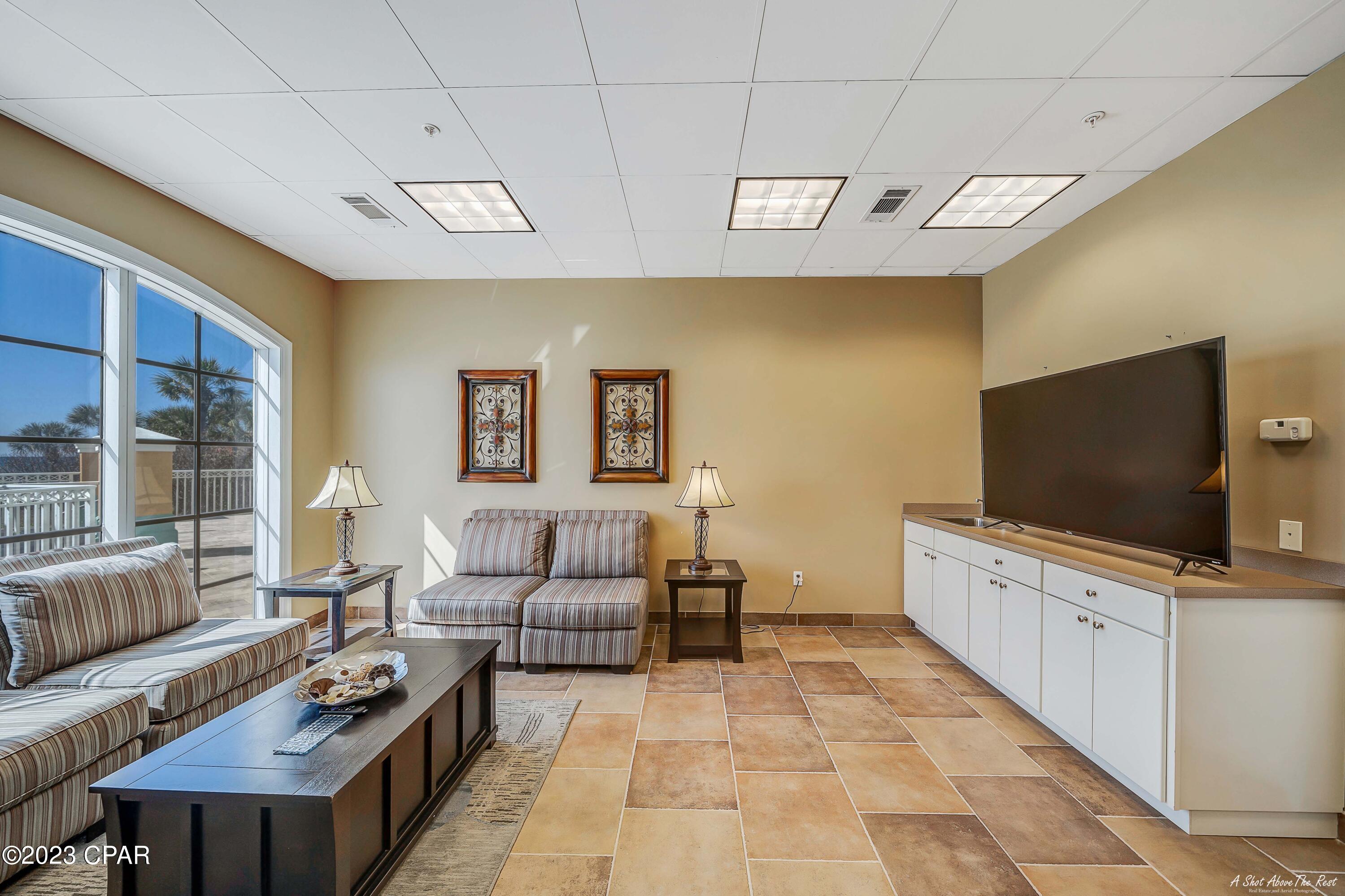 En Soleil Condo - Residential