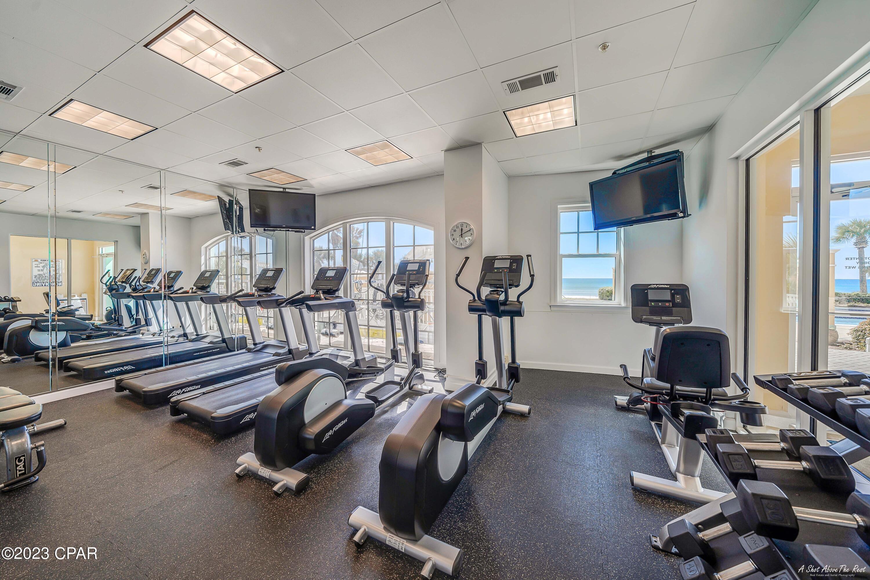 En Soleil Condo - Residential