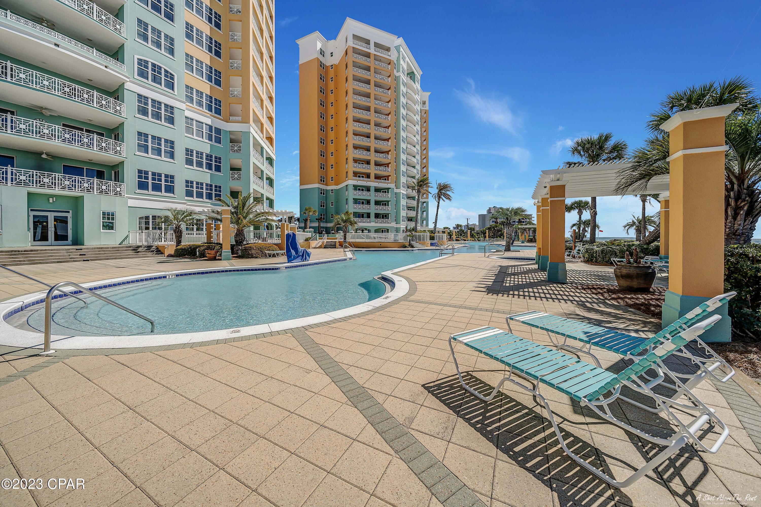 En Soleil Condo - Residential