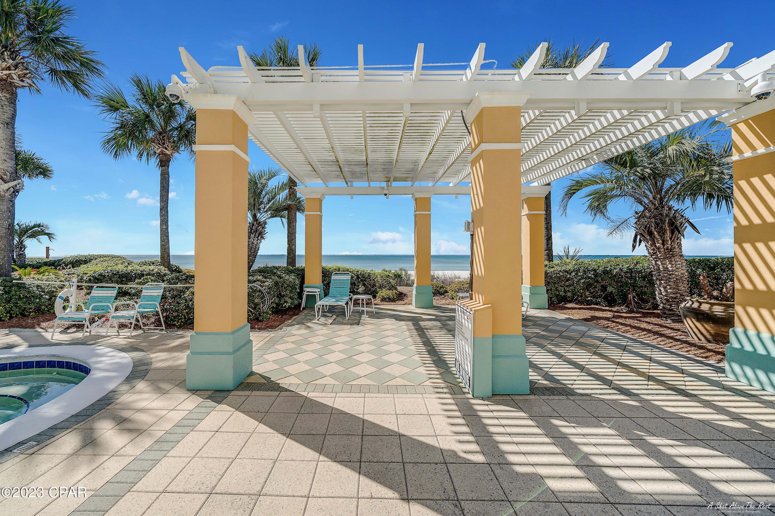 En Soleil Condo - Residential