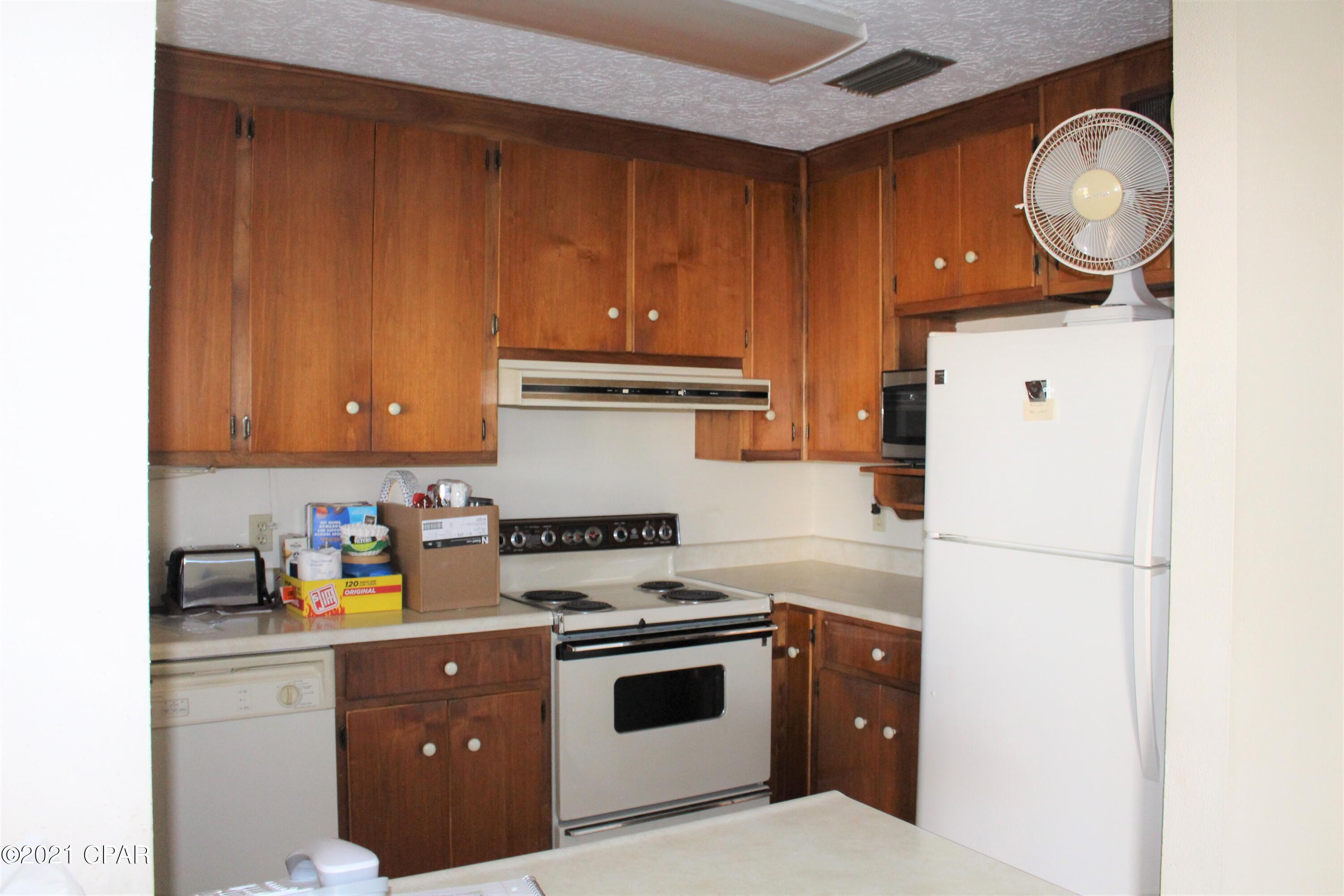 Shoreline Properties#1 - Residential