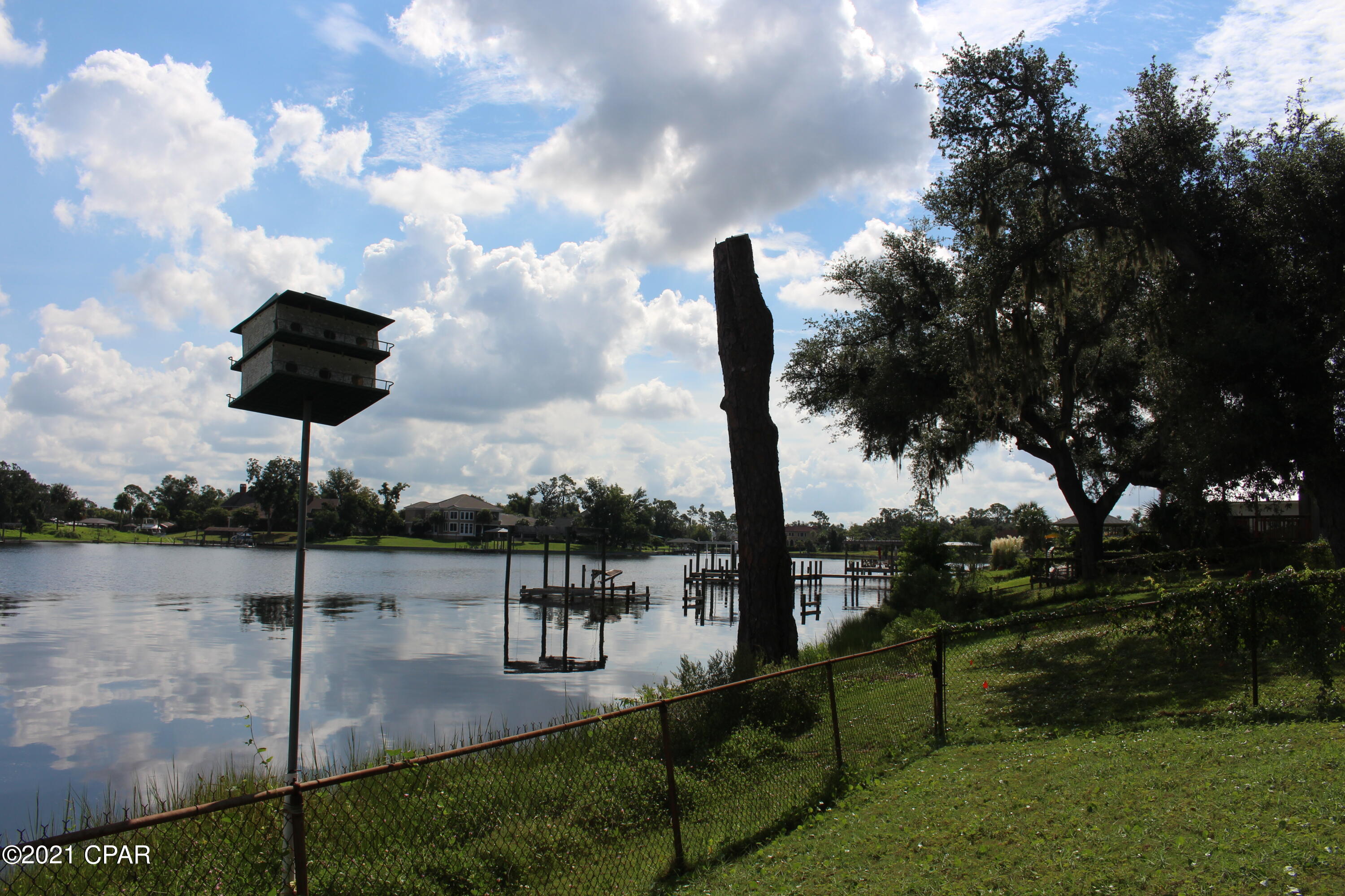 Shoreline Properties#1 - Residential