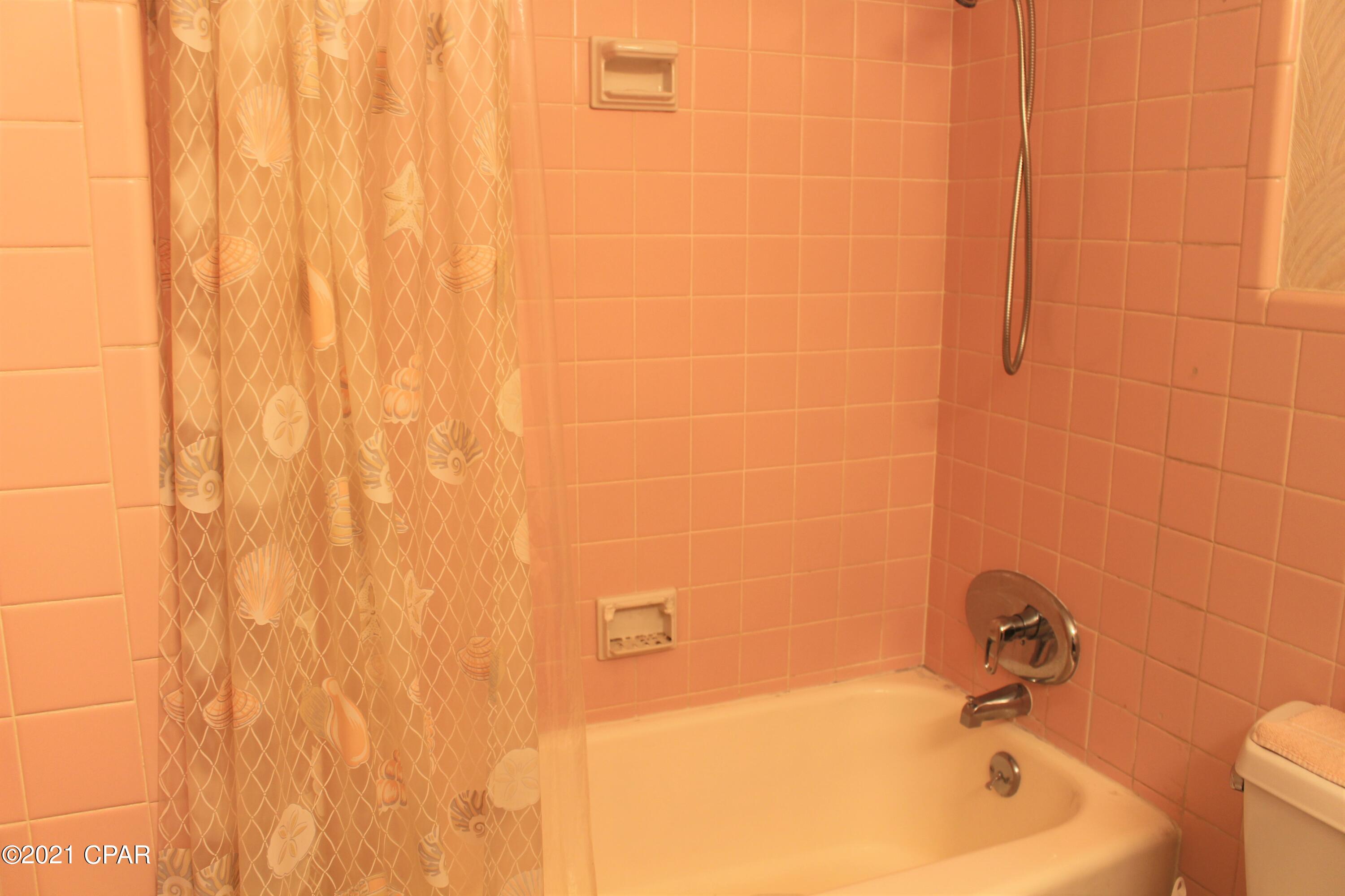 Shoreline Properties#1 - Residential