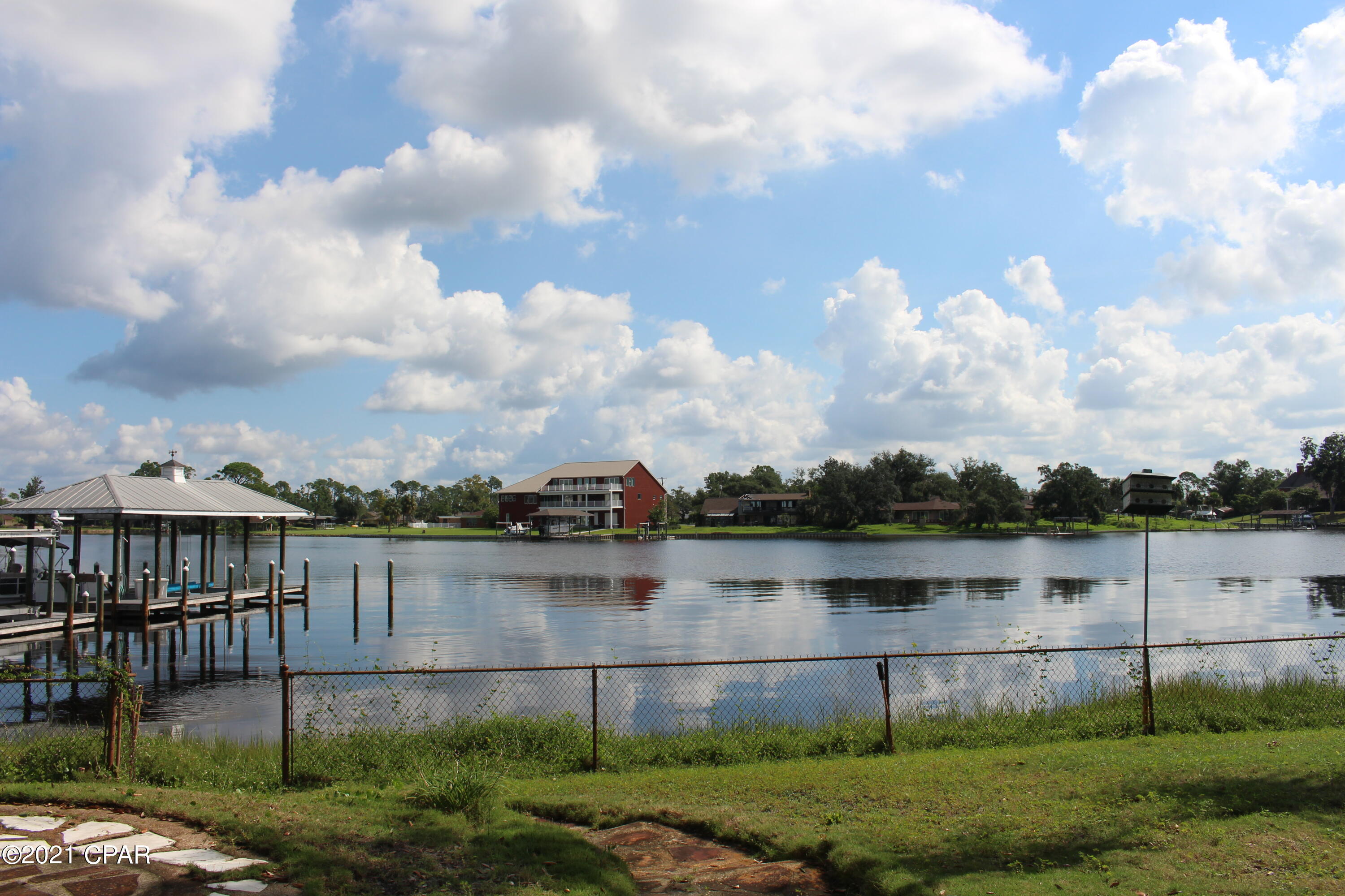 Shoreline Properties#1 - Residential