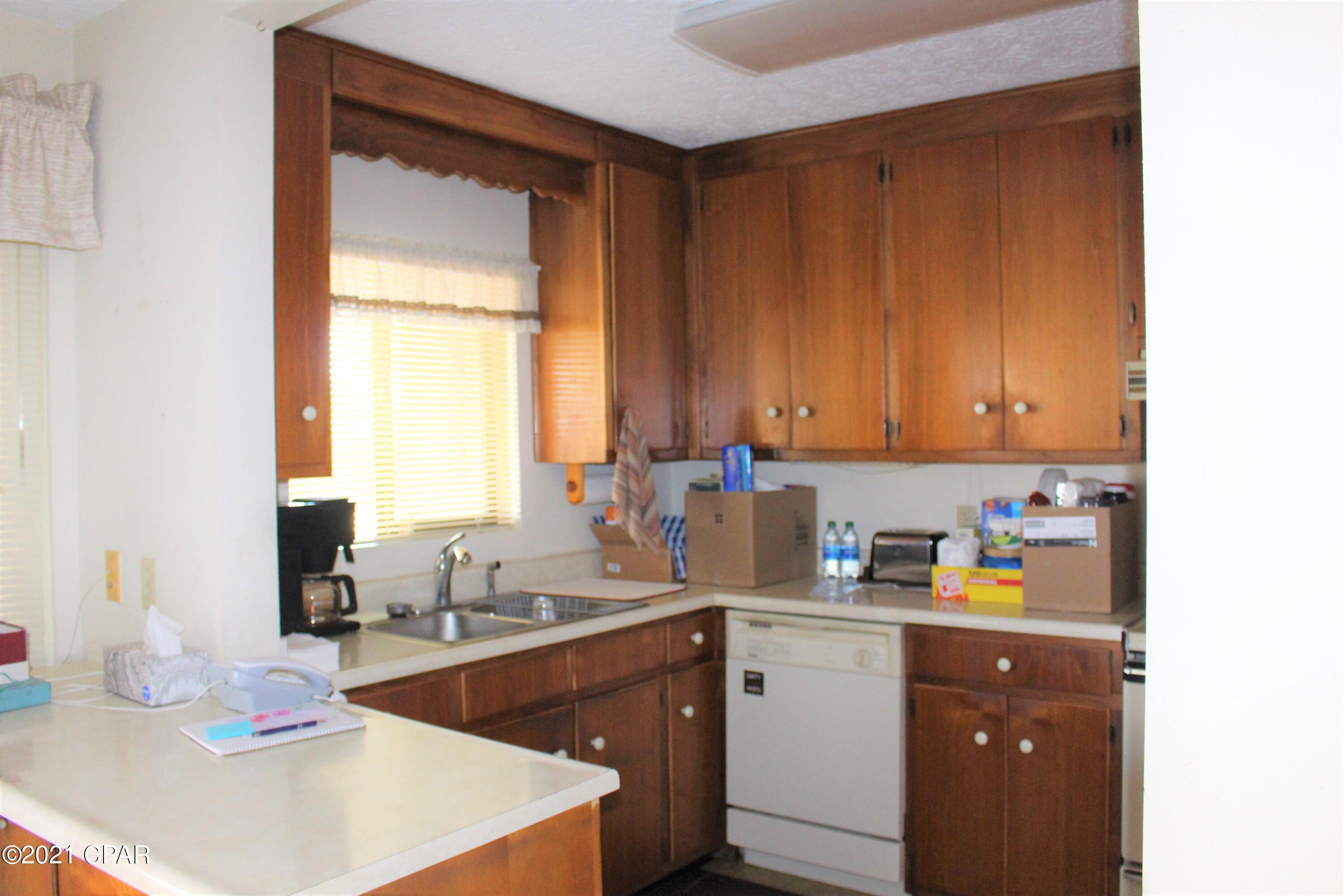 Shoreline Properties#1 - Residential