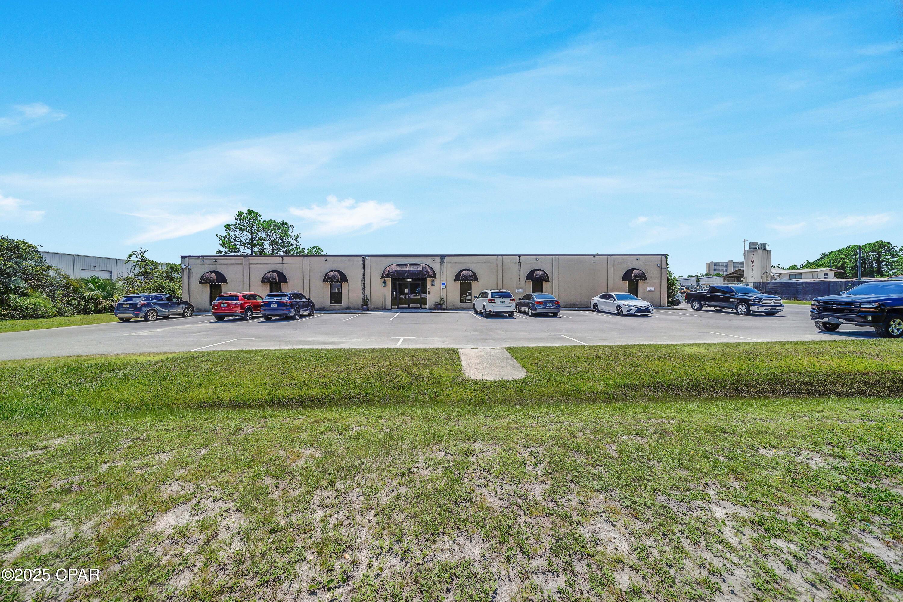 Beach Commerce Park - Commercial Sale
