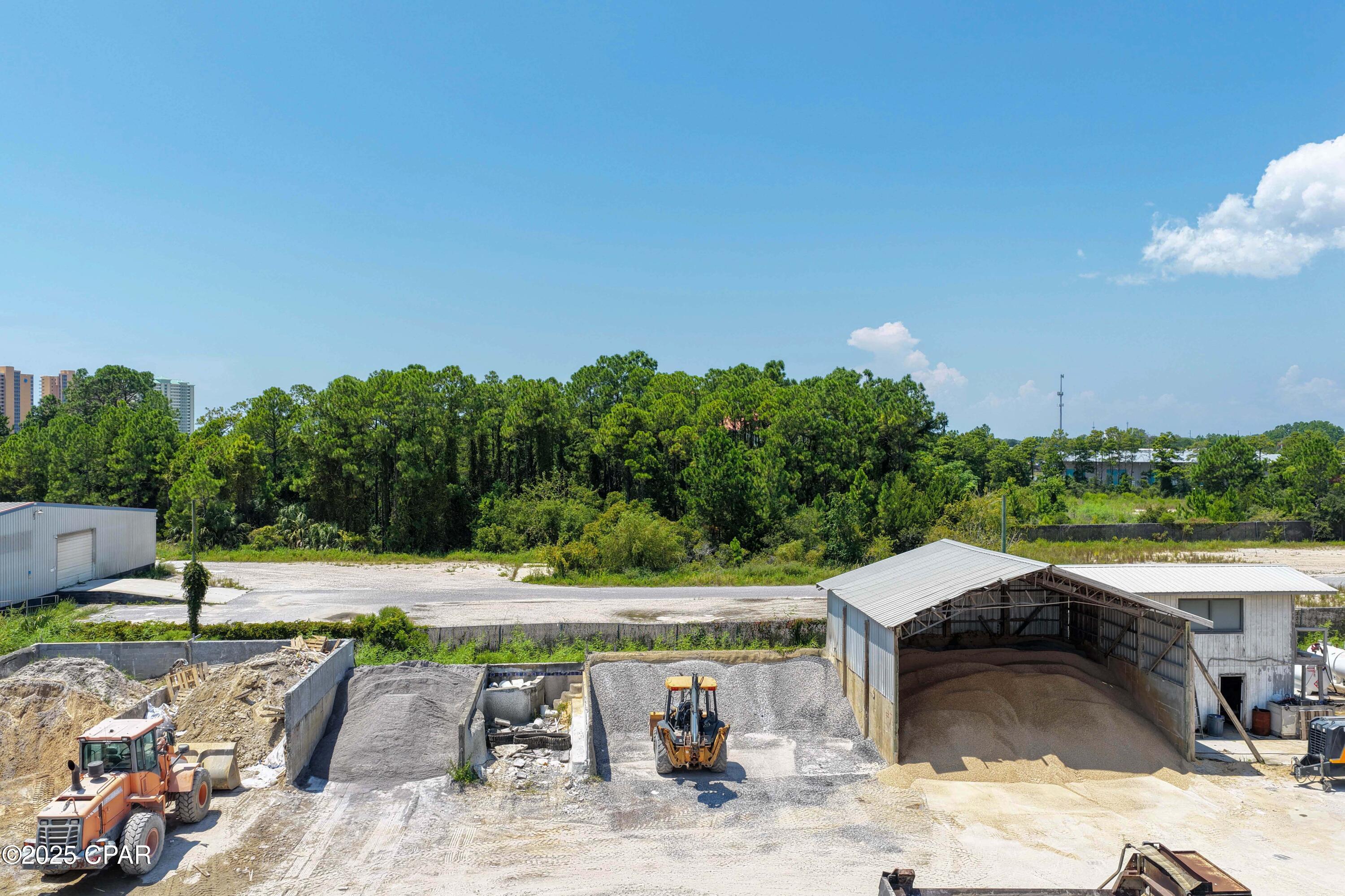 Beach Commerce Park - Commercial Sale