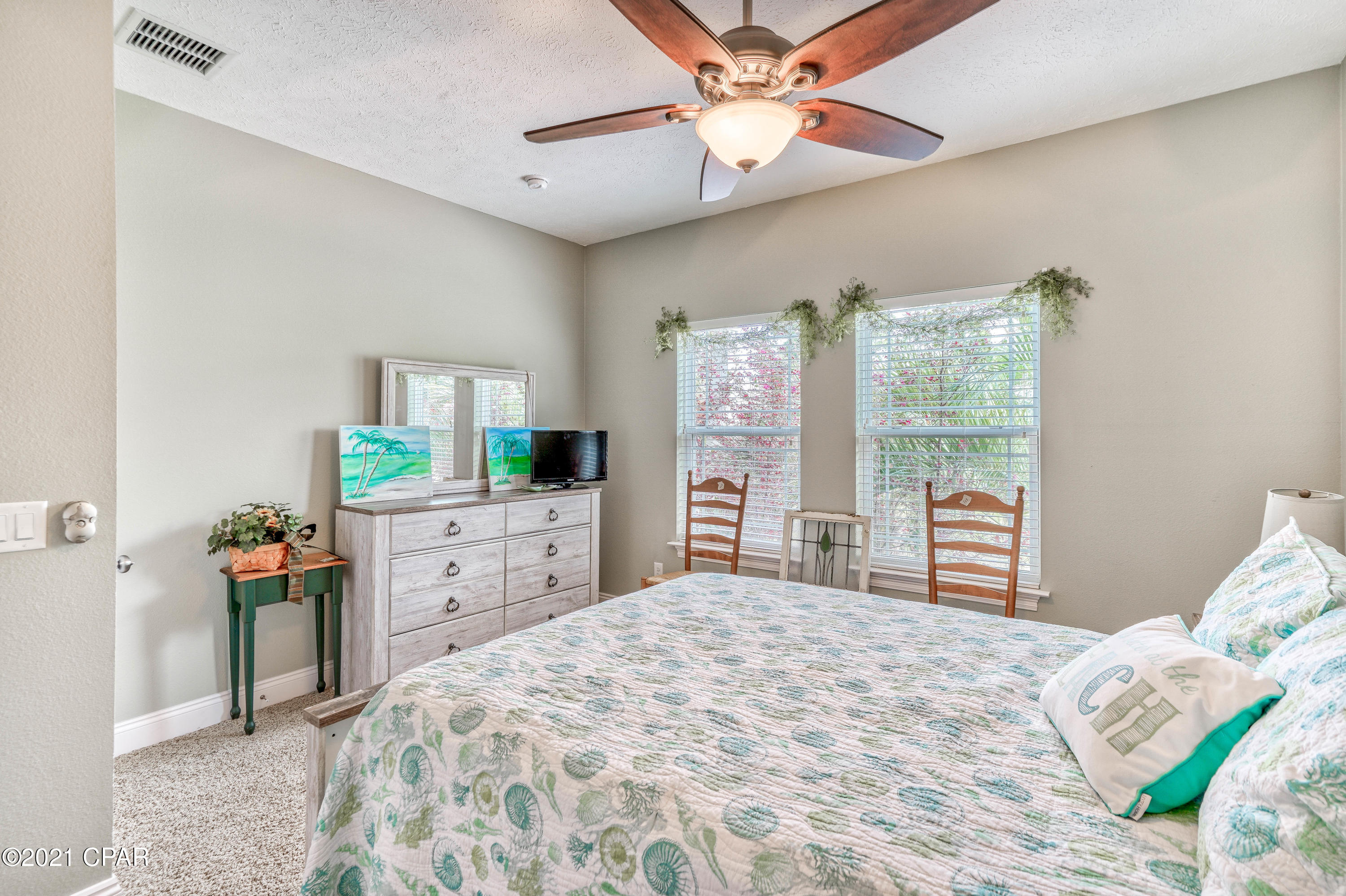 Colony Club - Residential