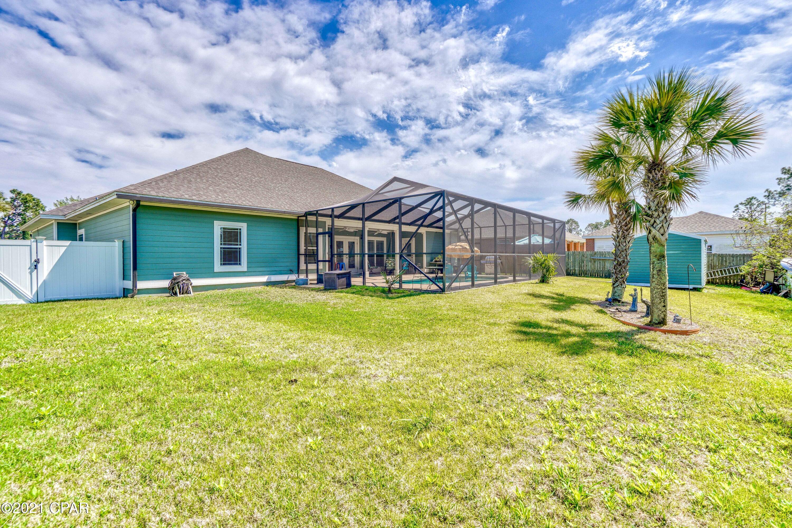 Colony Club - Residential