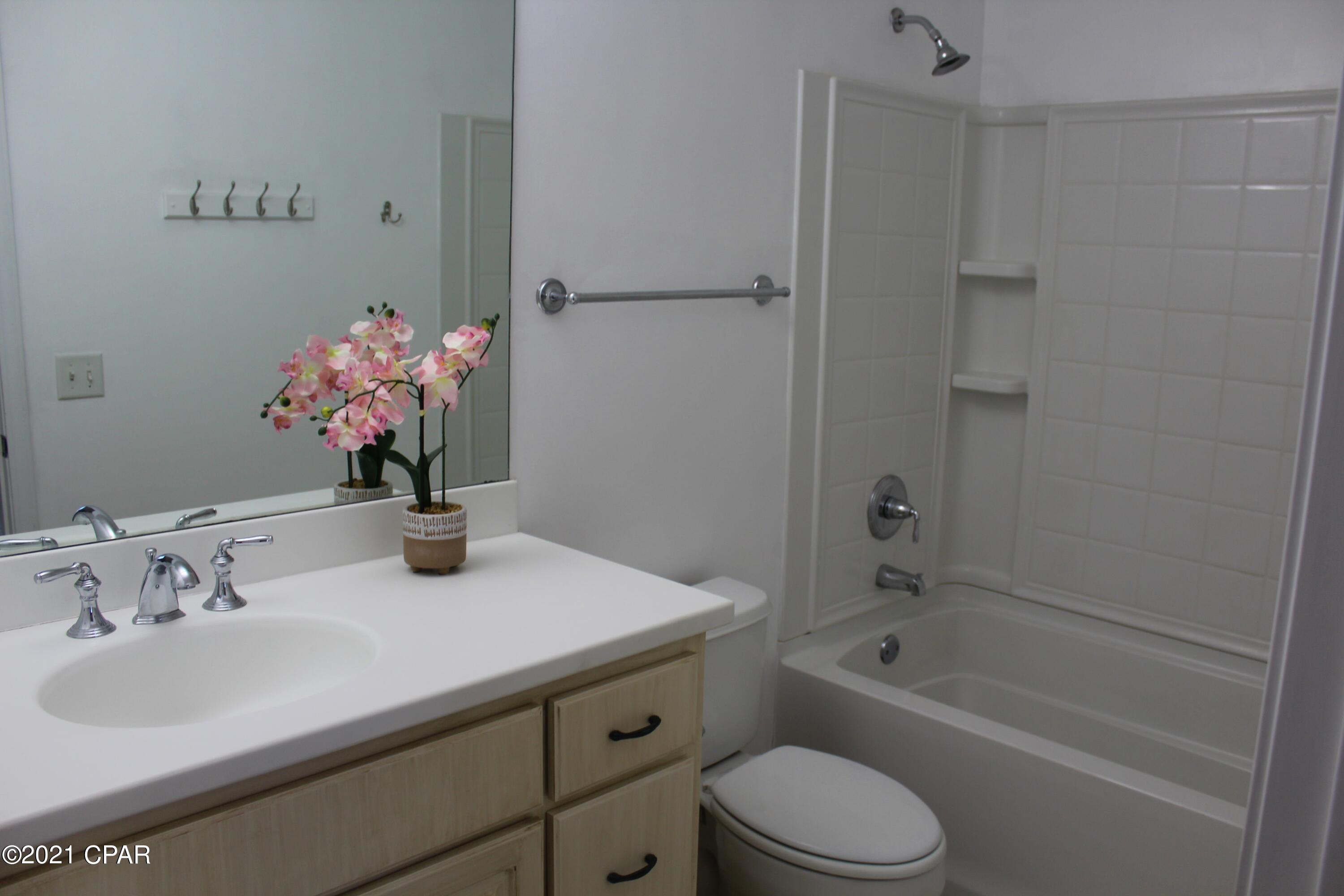 Annabella's Townhomes - Residential