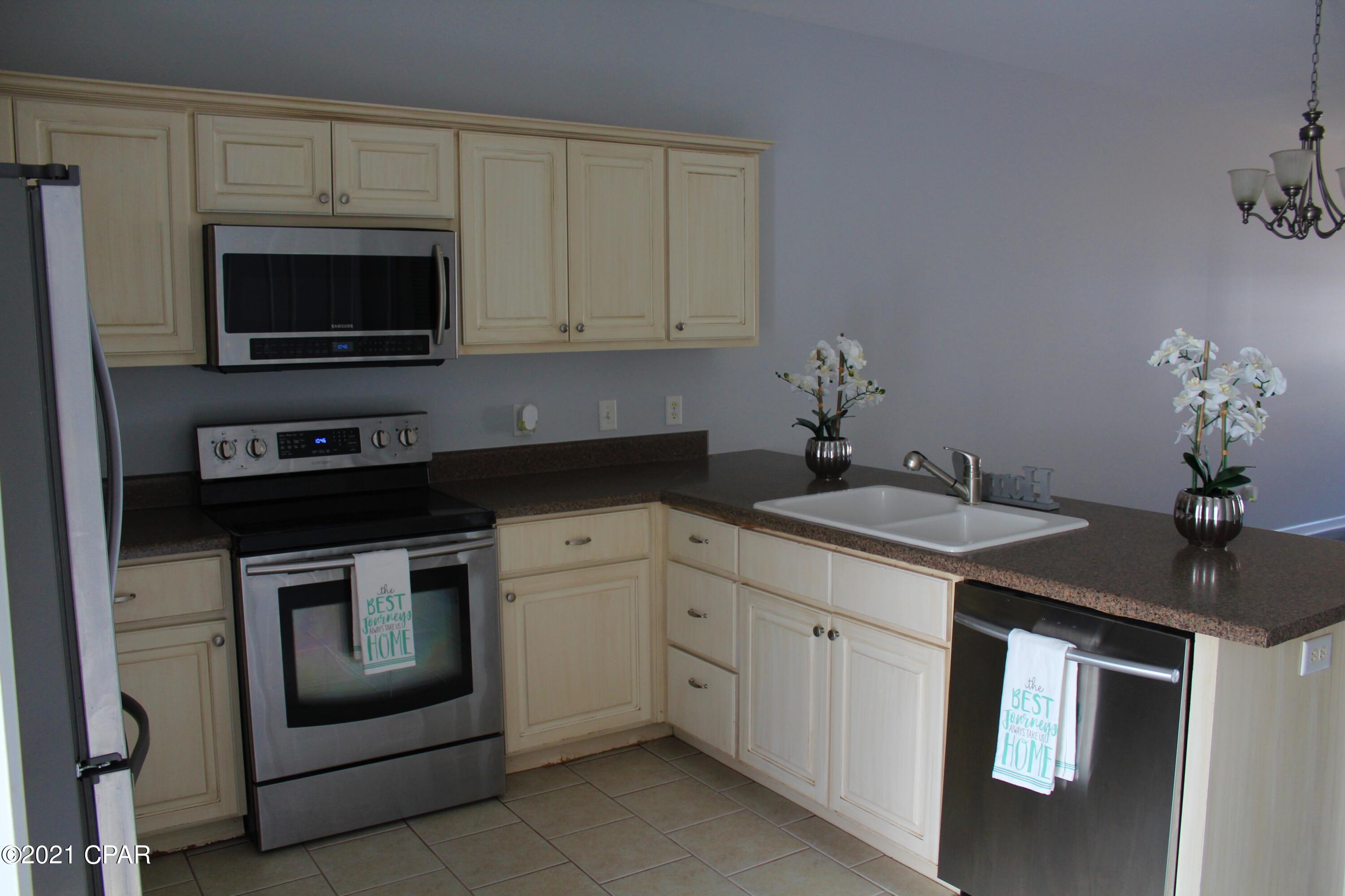 Annabella's Townhomes - Residential