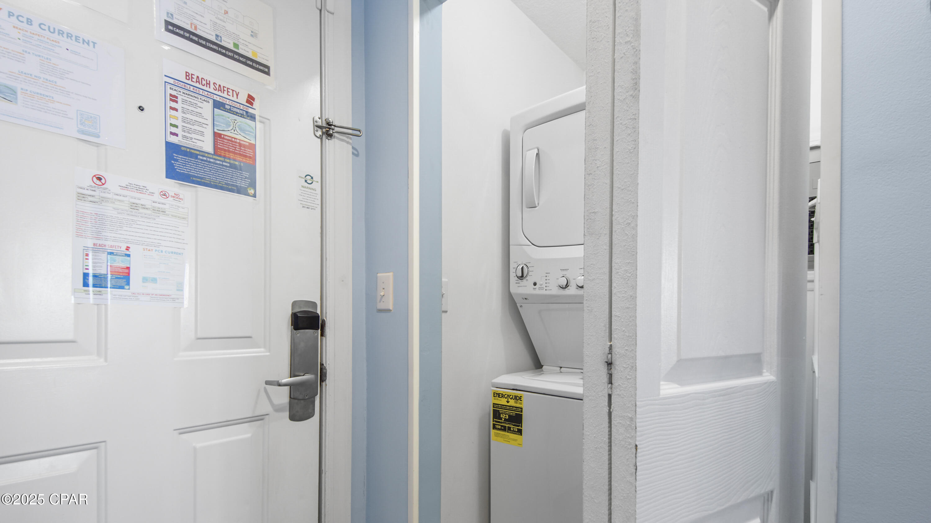 Twin Palms Resort - Residential