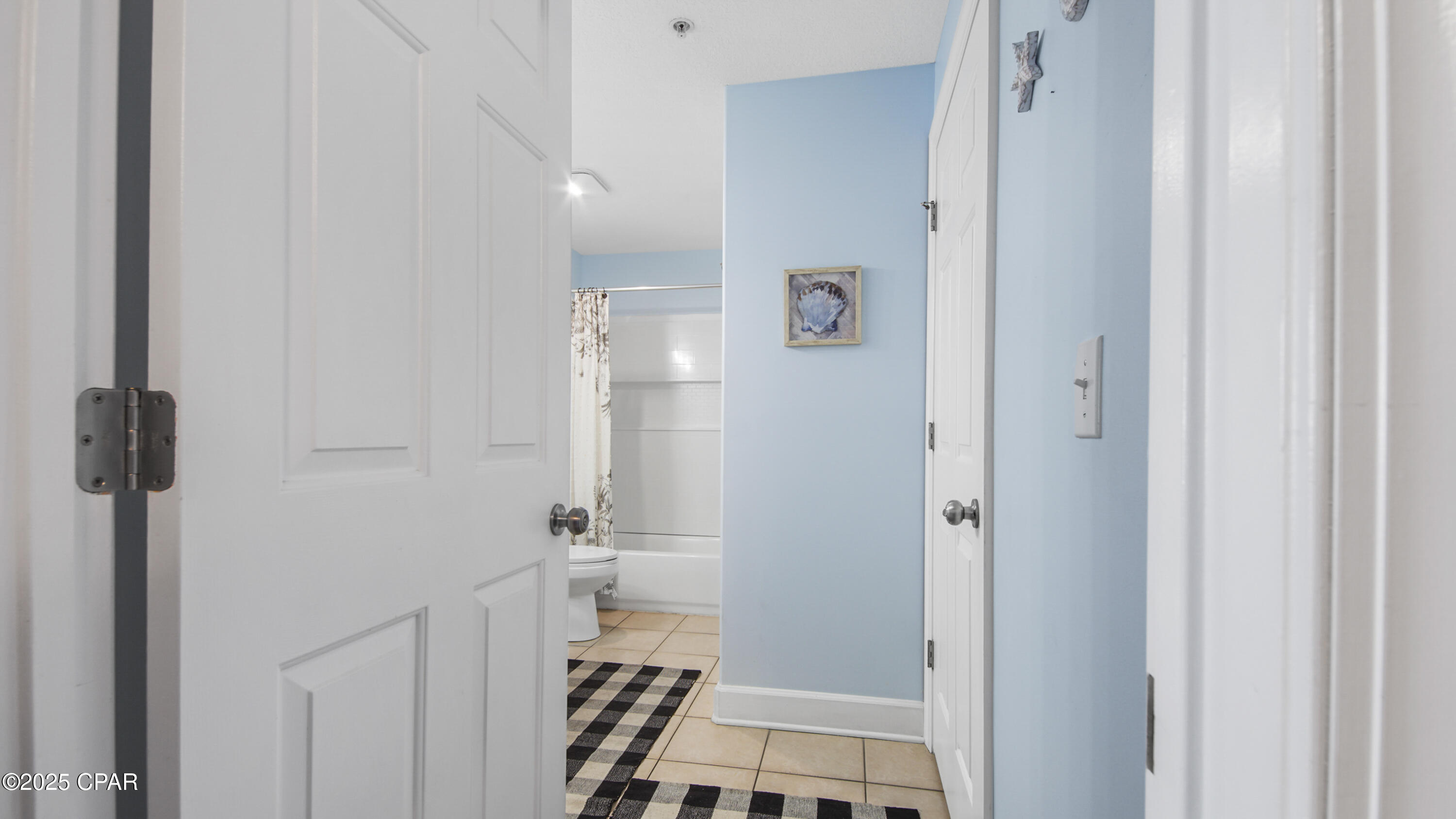 Twin Palms Resort - Residential