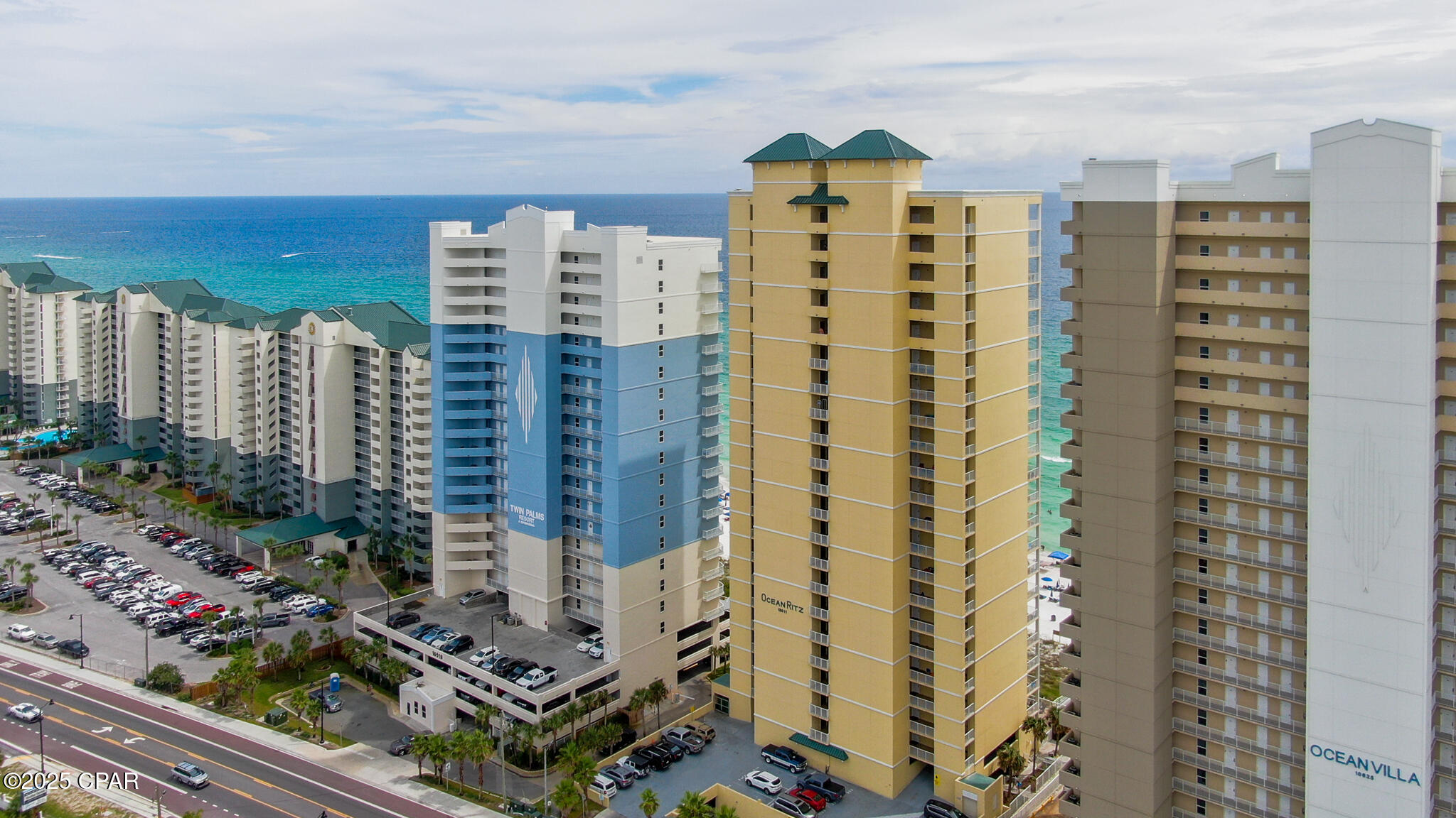 Twin Palms Resort - Residential