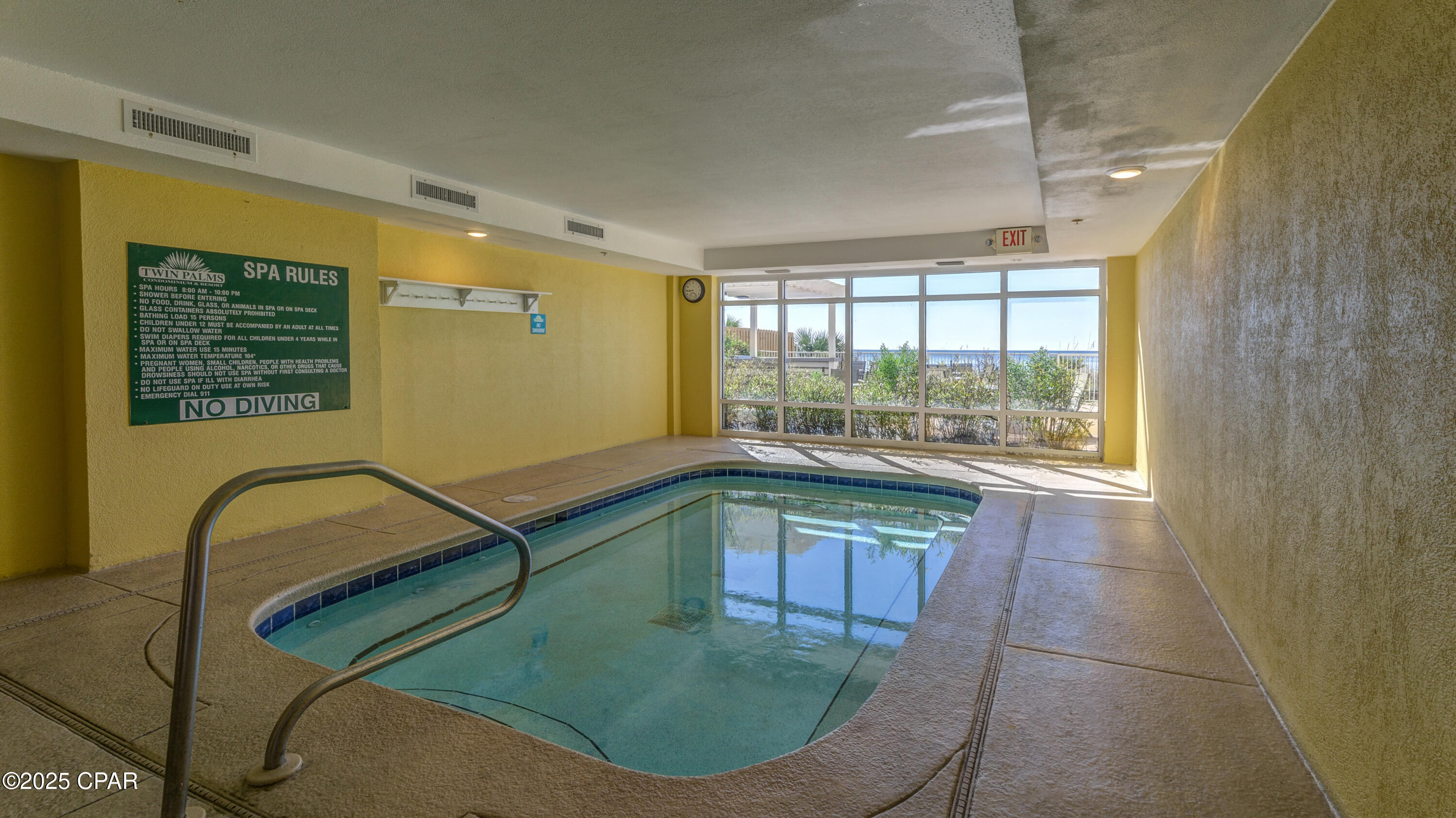 Twin Palms Resort - Residential