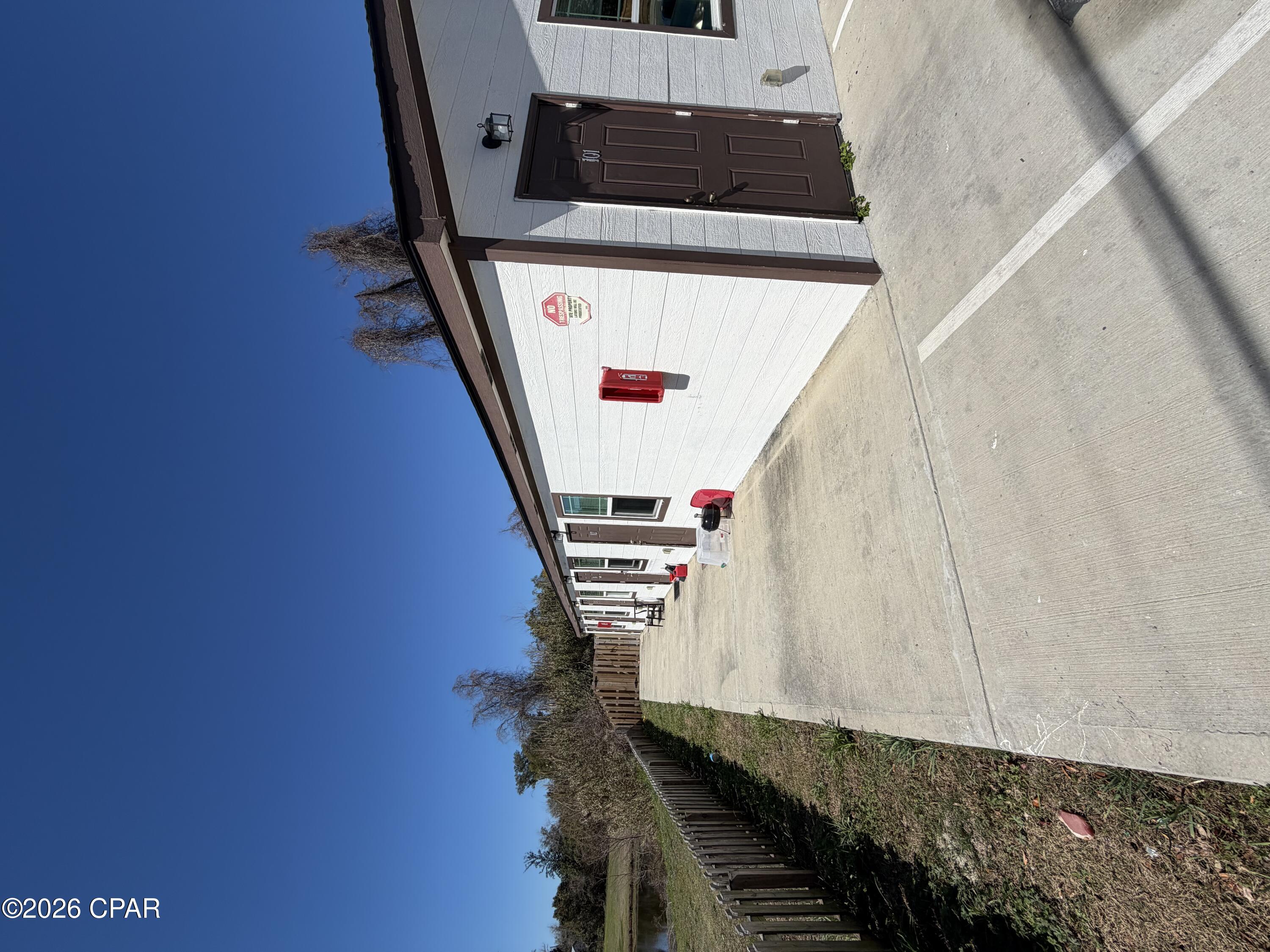 [No Recorded Subdiv] - Residential Lease