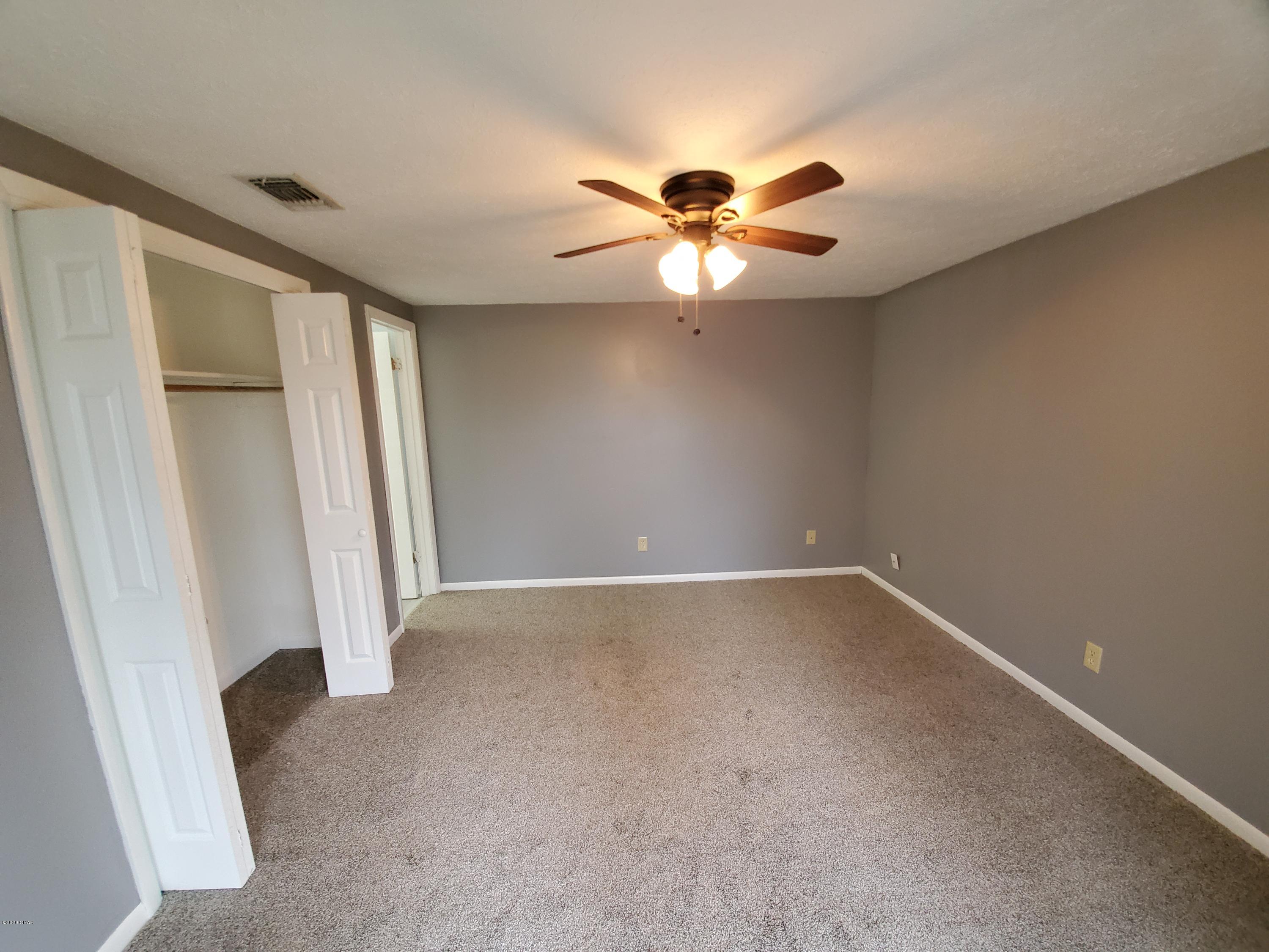 [No Recorded Subdiv] - Residential Lease