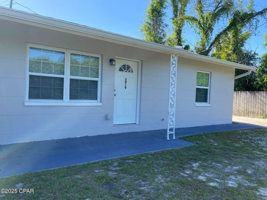 This property offers 2Bed/1Ba, perfect for those seeking a comfortable and convenient living space. The bonus room adds versatility to the unit, providing an extra space for your hobbies or home office. The unit is equipped with ceiling fans, ensuring a pleasant atmosphere throughout the year. Step outside to the fenced back yard with back patio is ideal for hosting gatherings or simply enjoying a cup of coffee in the morning. The front patio, covered for your comfort, is a perfect spot to unwind after a long day. The exterior storage shed, and the laundry/storage room offer ample space to keep your belongings organized!

Experience the blend of comfort and convenience in this economical unit!

----------------------------------------------------------------------------------

*1/2 OFF Security Deposit for Active-Duty Military!!*

*Water/Sewer, Pest Control & Lawncare Included!*

*NO PETS*