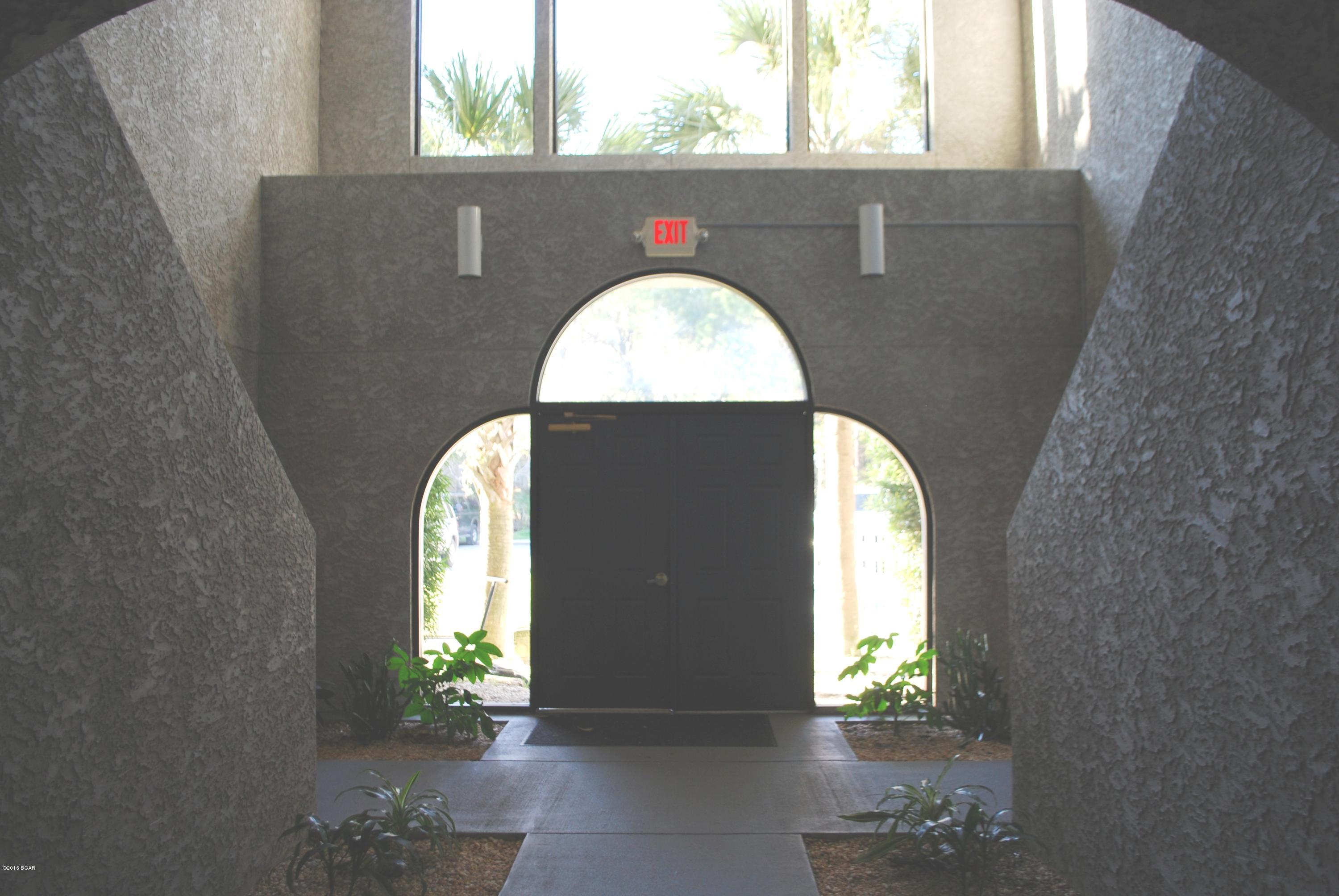 Hombre Golf Village - Residential