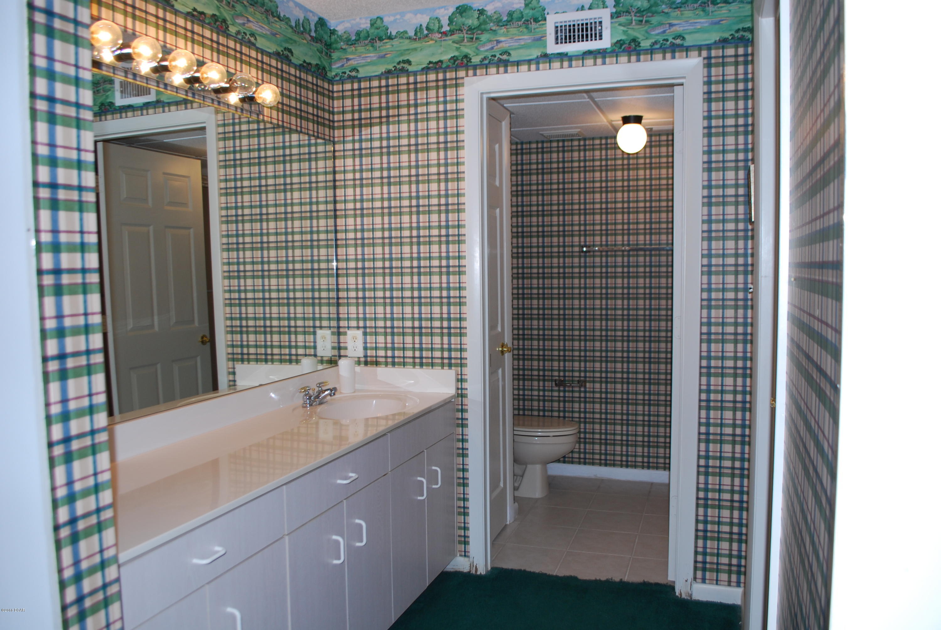 Hombre Golf Village - Residential