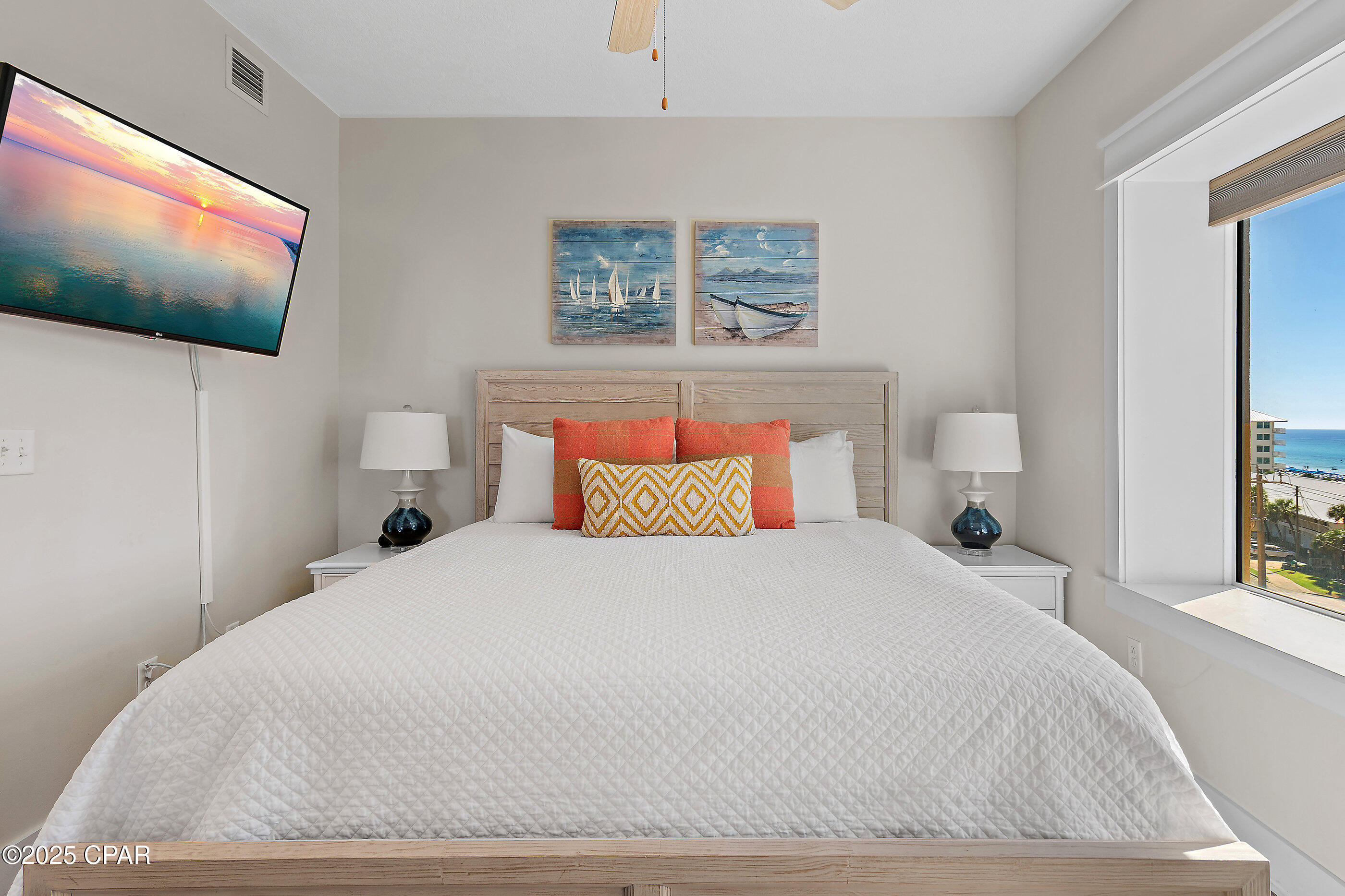 Calypso Towers III - Residential