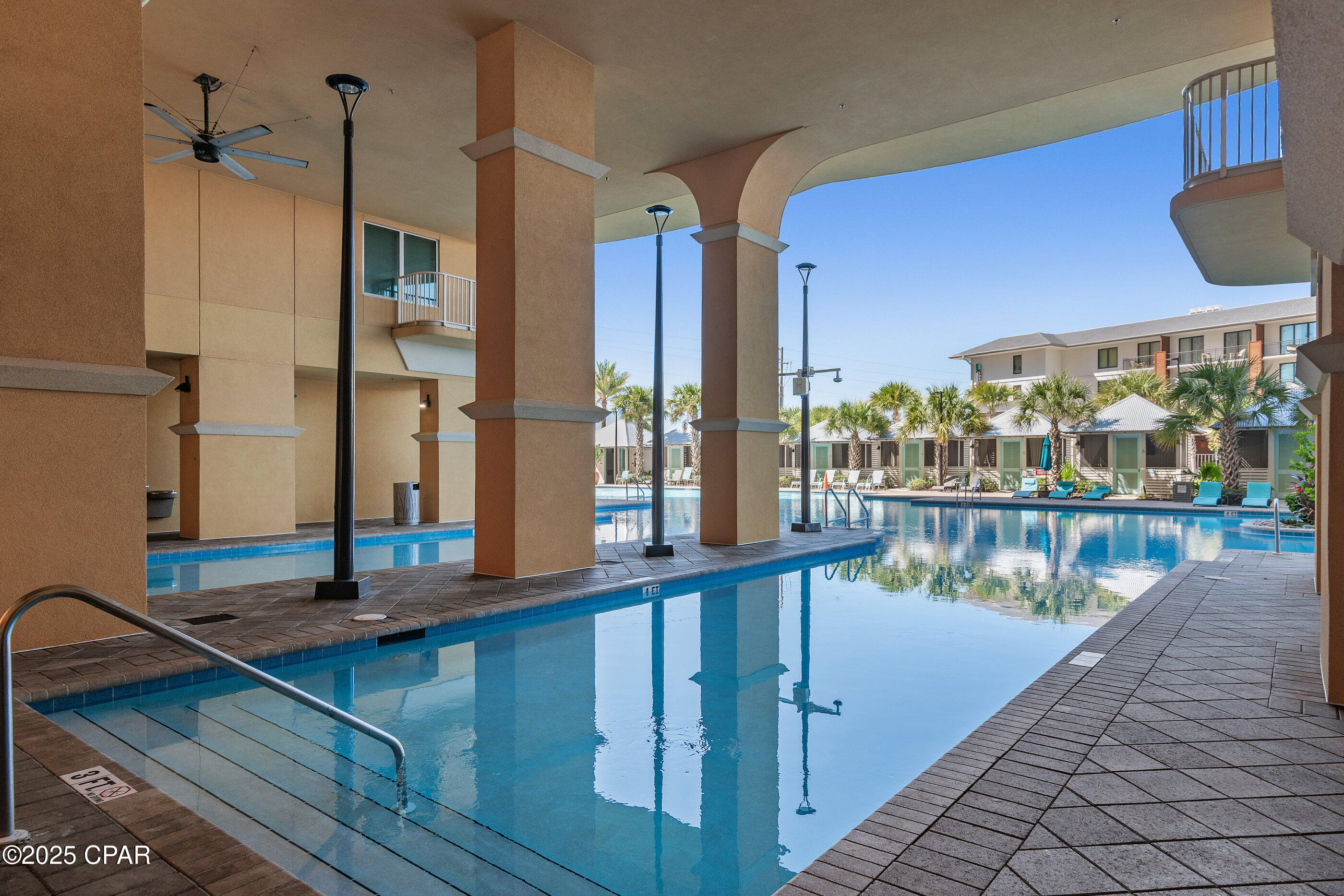 Calypso Towers III - Residential