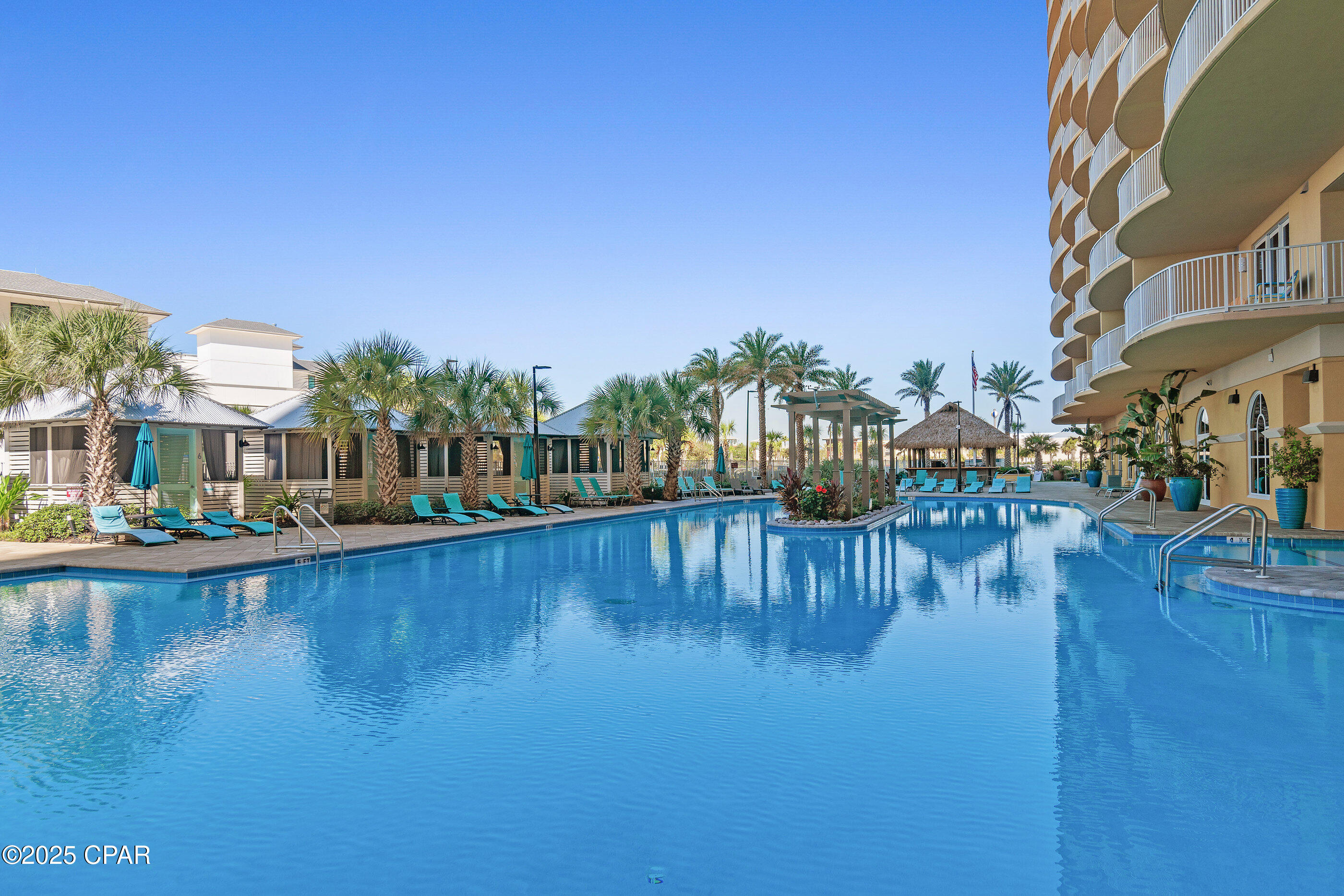 Calypso Towers III - Residential