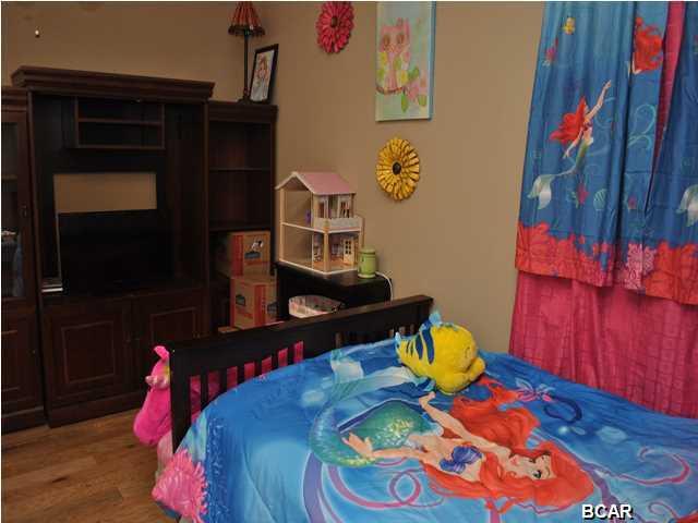 Kings Point - Residential