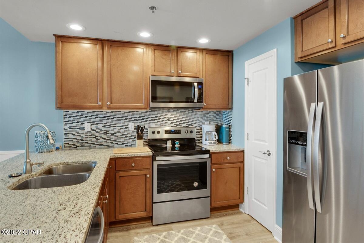 Sterling Breeze - Residential