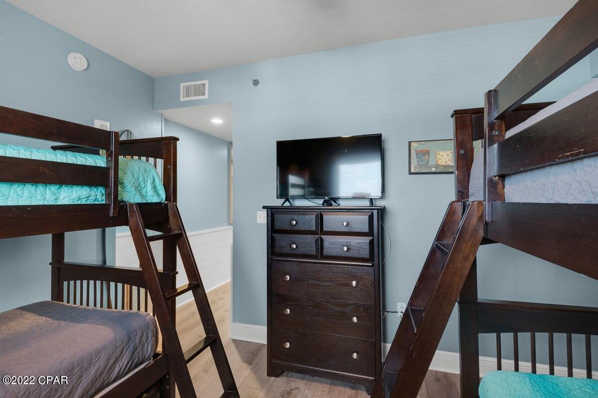 Sterling Breeze - Residential