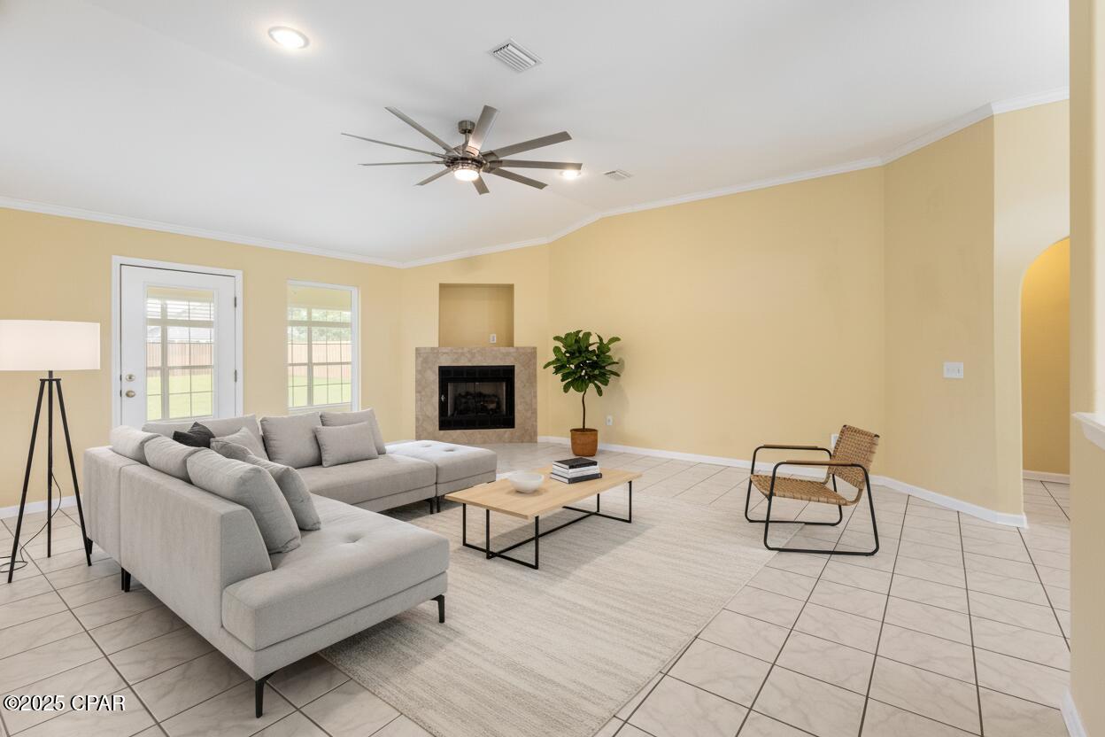 College Point Est U-1 - Residential