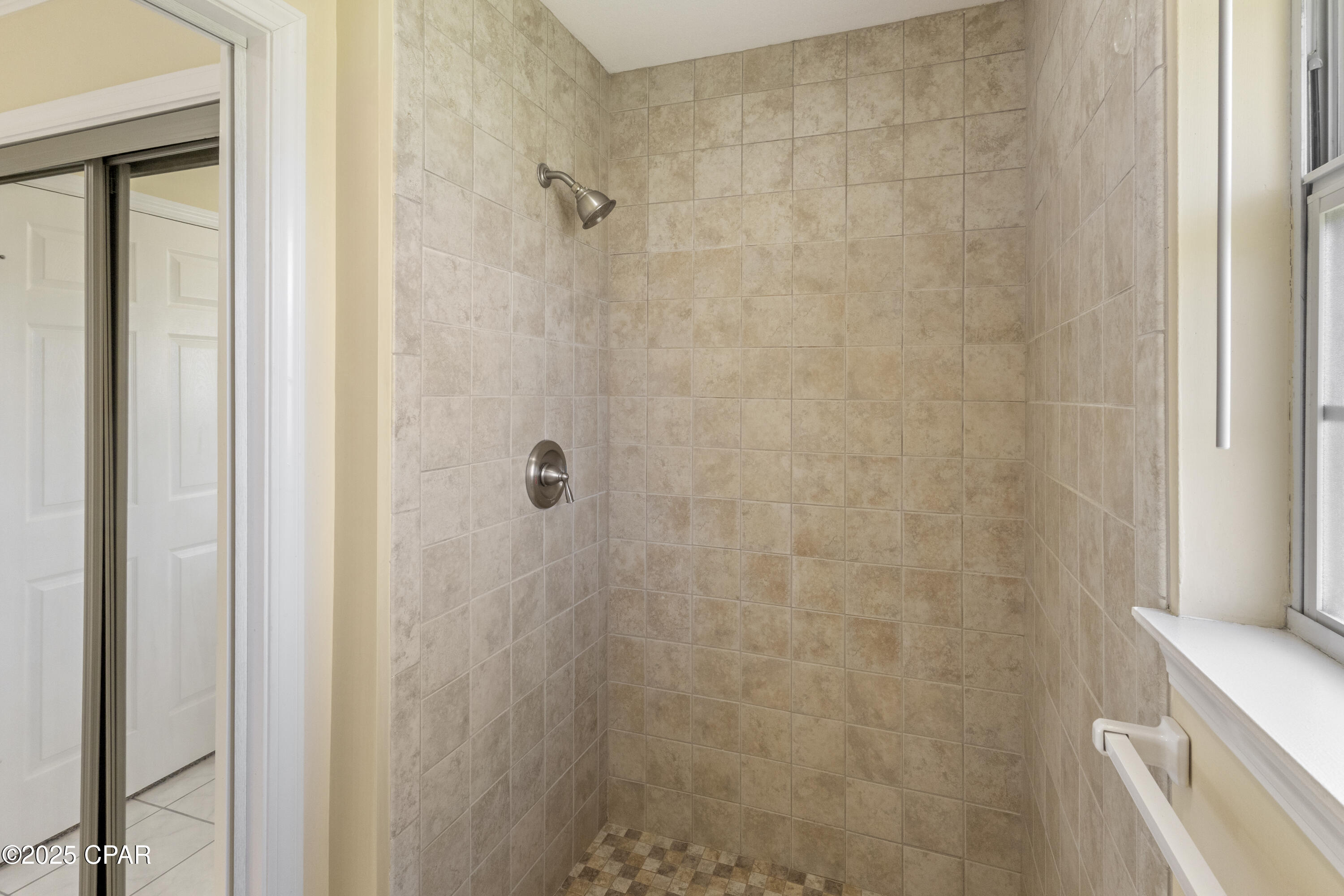 College Point Est U-1 - Residential