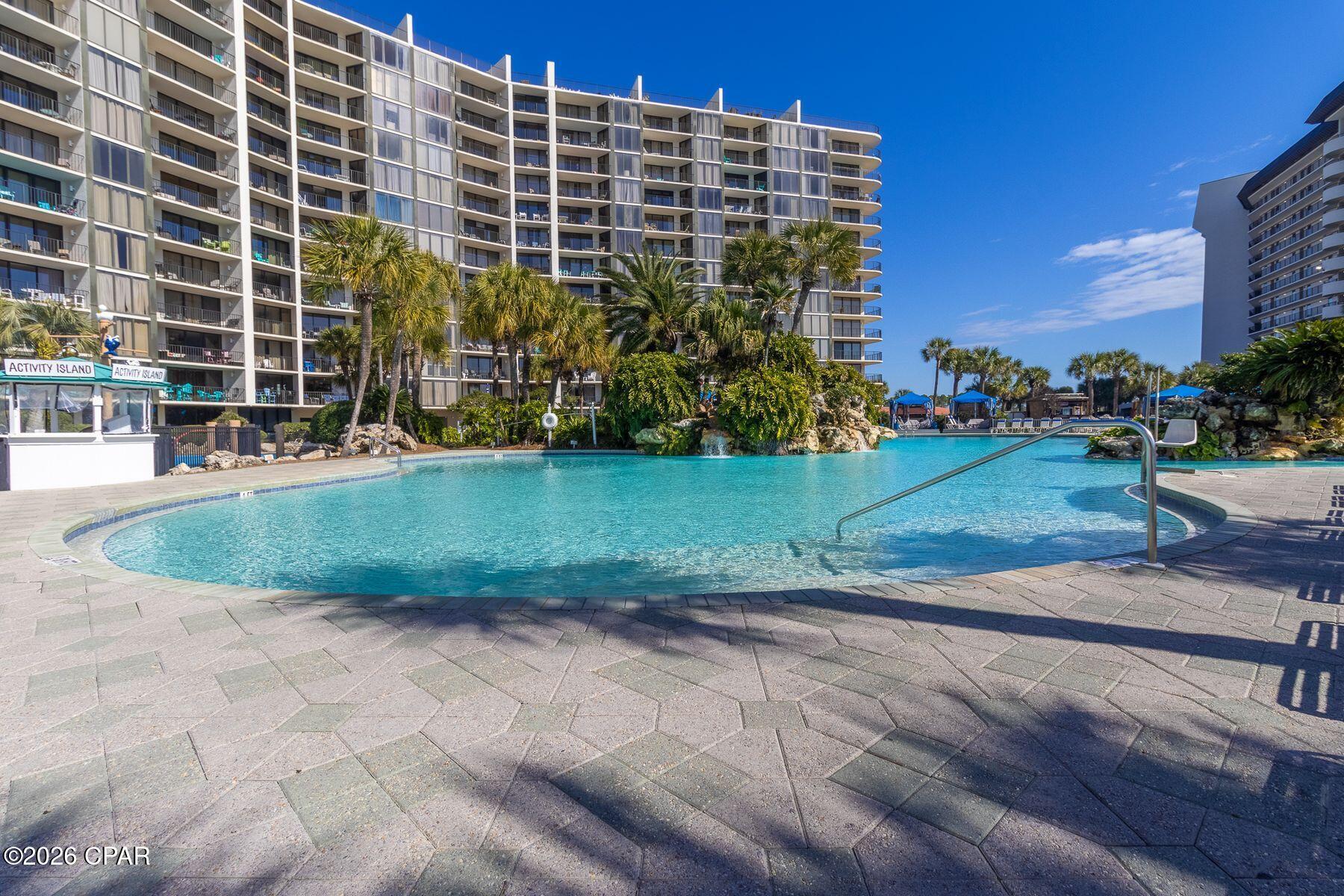 Edgewater Golf Villas III - Residential