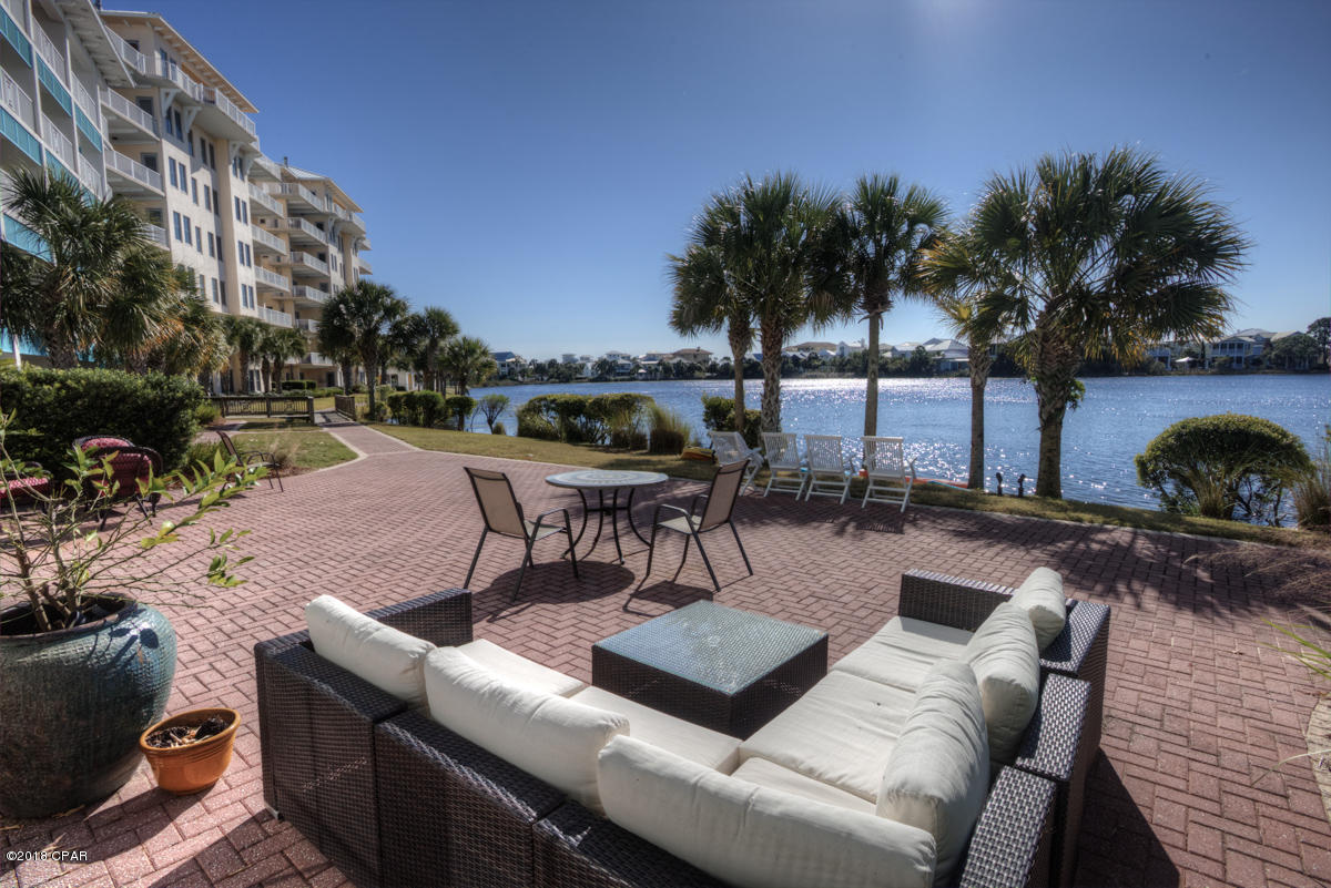 Carillon Beach Inn - Residential