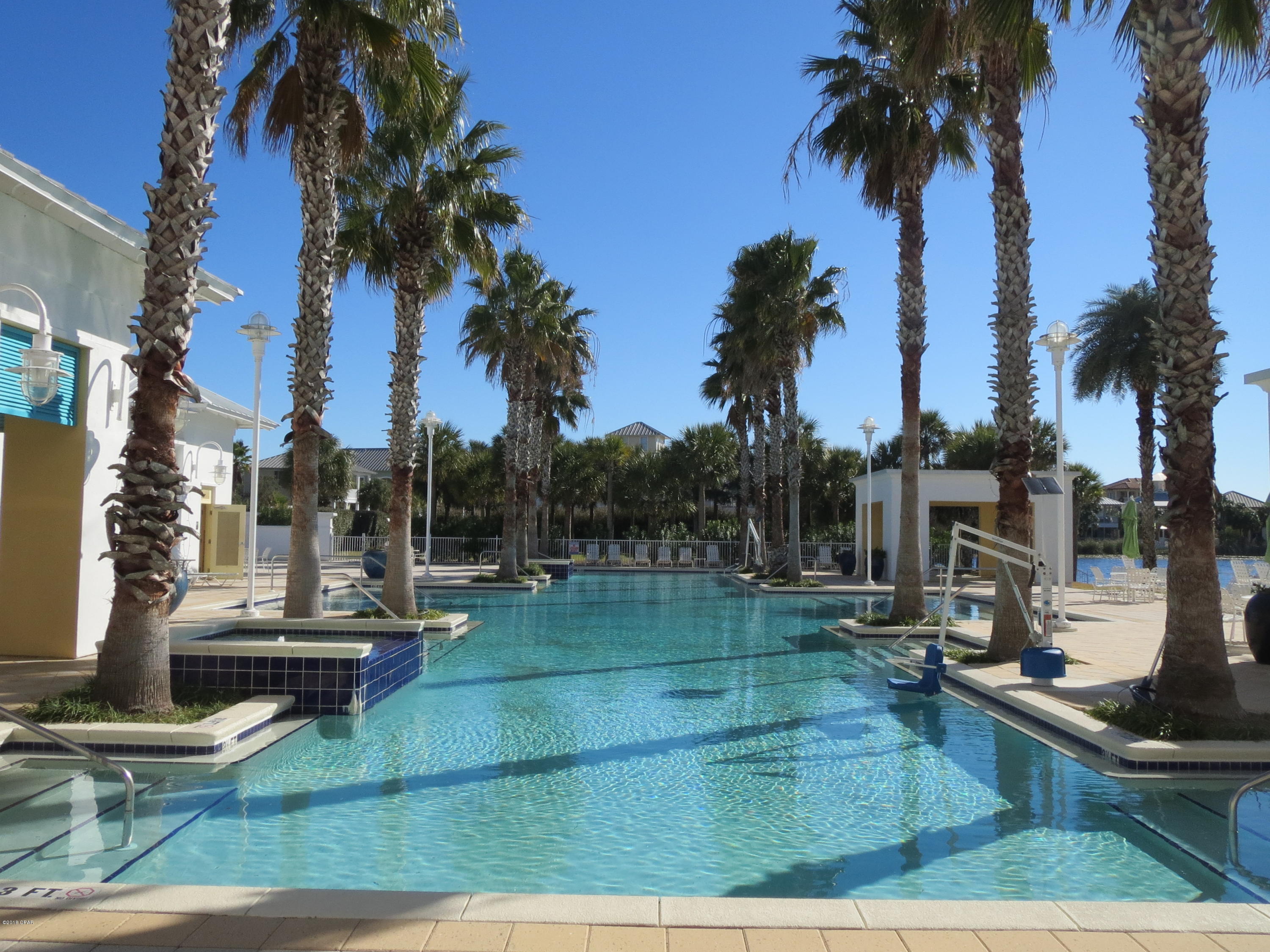 Carillon Beach Inn - Residential